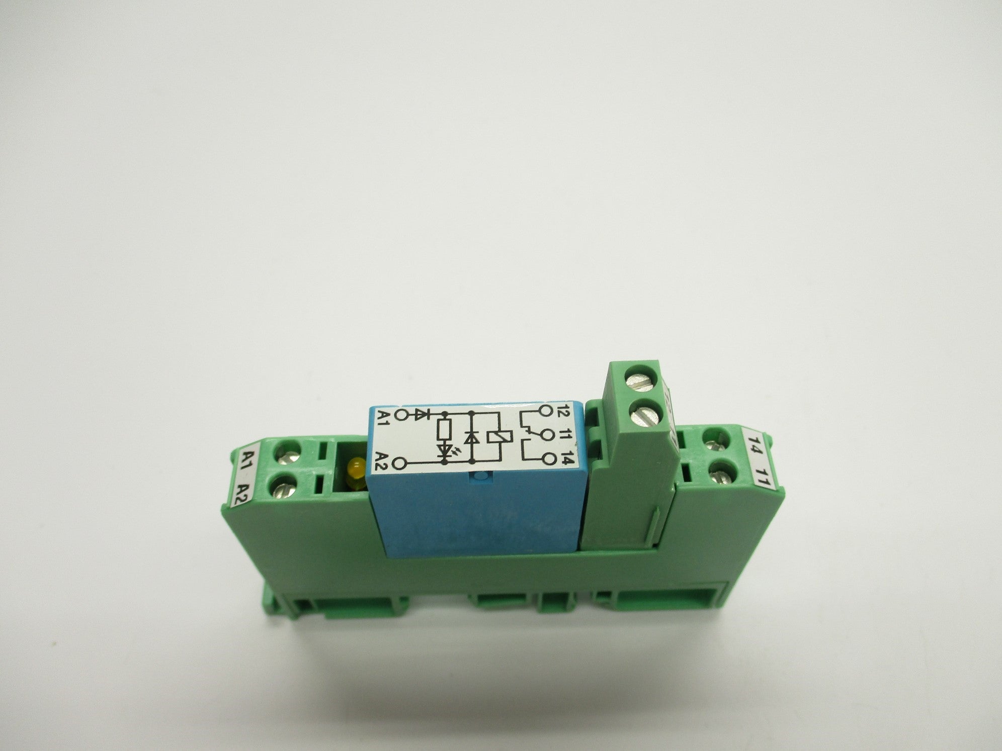 PHOENIX CONTACT EMG 10-REL/KSR-G 24/21-LC AU 30VAC 2A NSNP