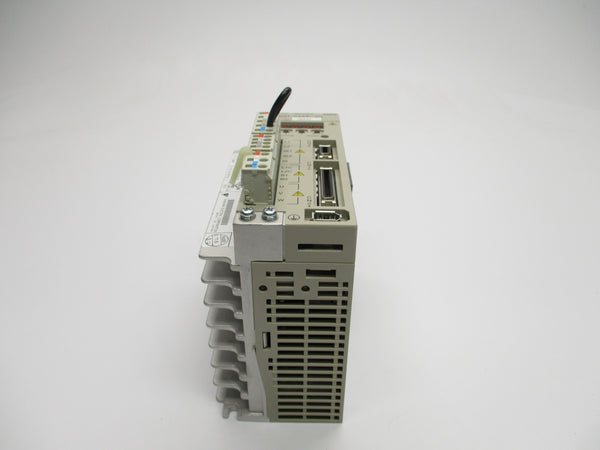 YASKAWA SGDH-04AE-OY NSNP