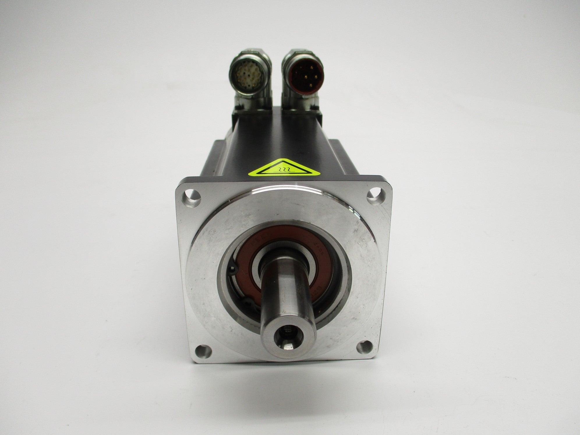 BECKHOFF AM3043-0E20-0000 NSNP