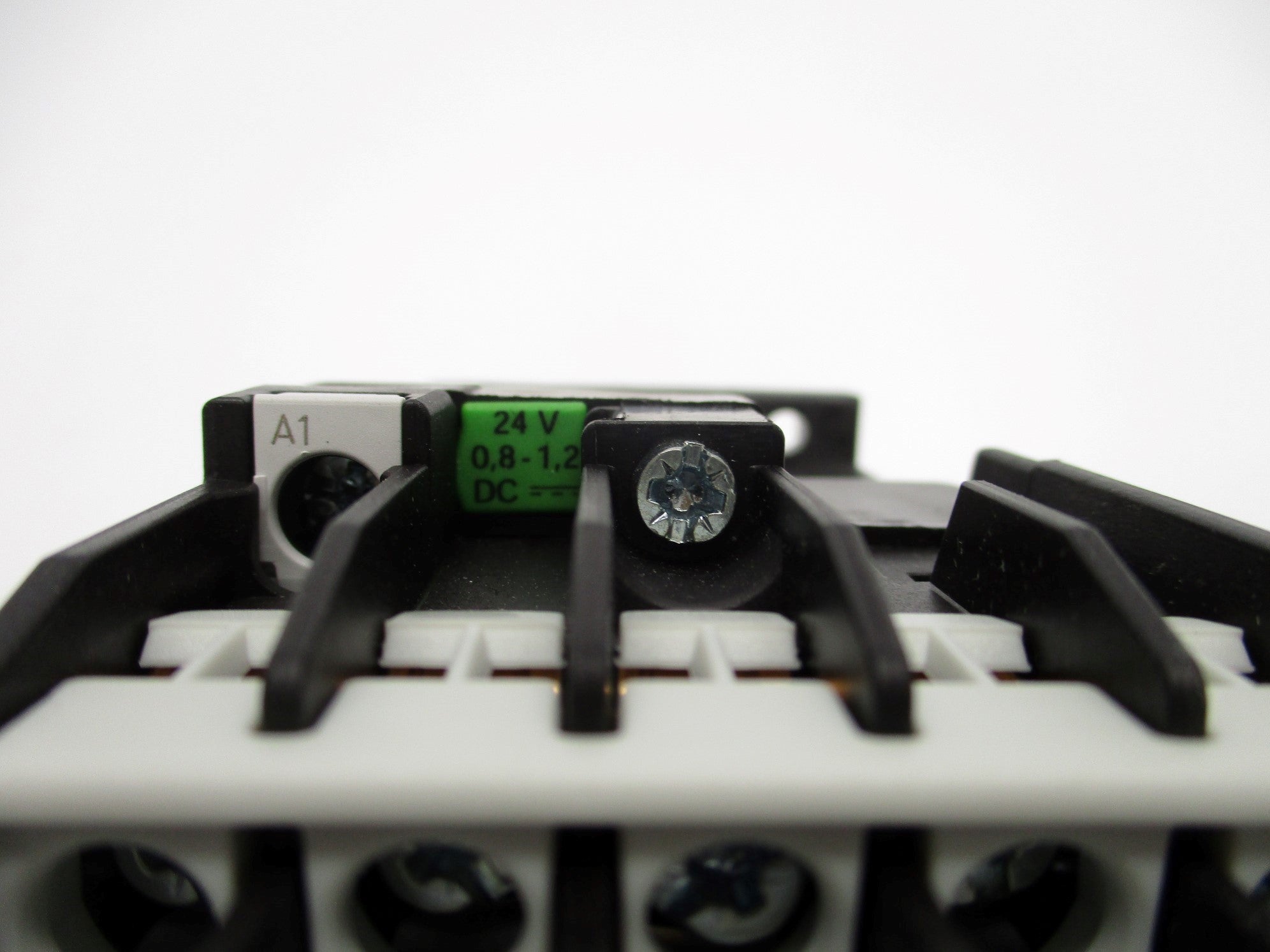 SIEMENS 3TH4382-0BB4 24V NSMP