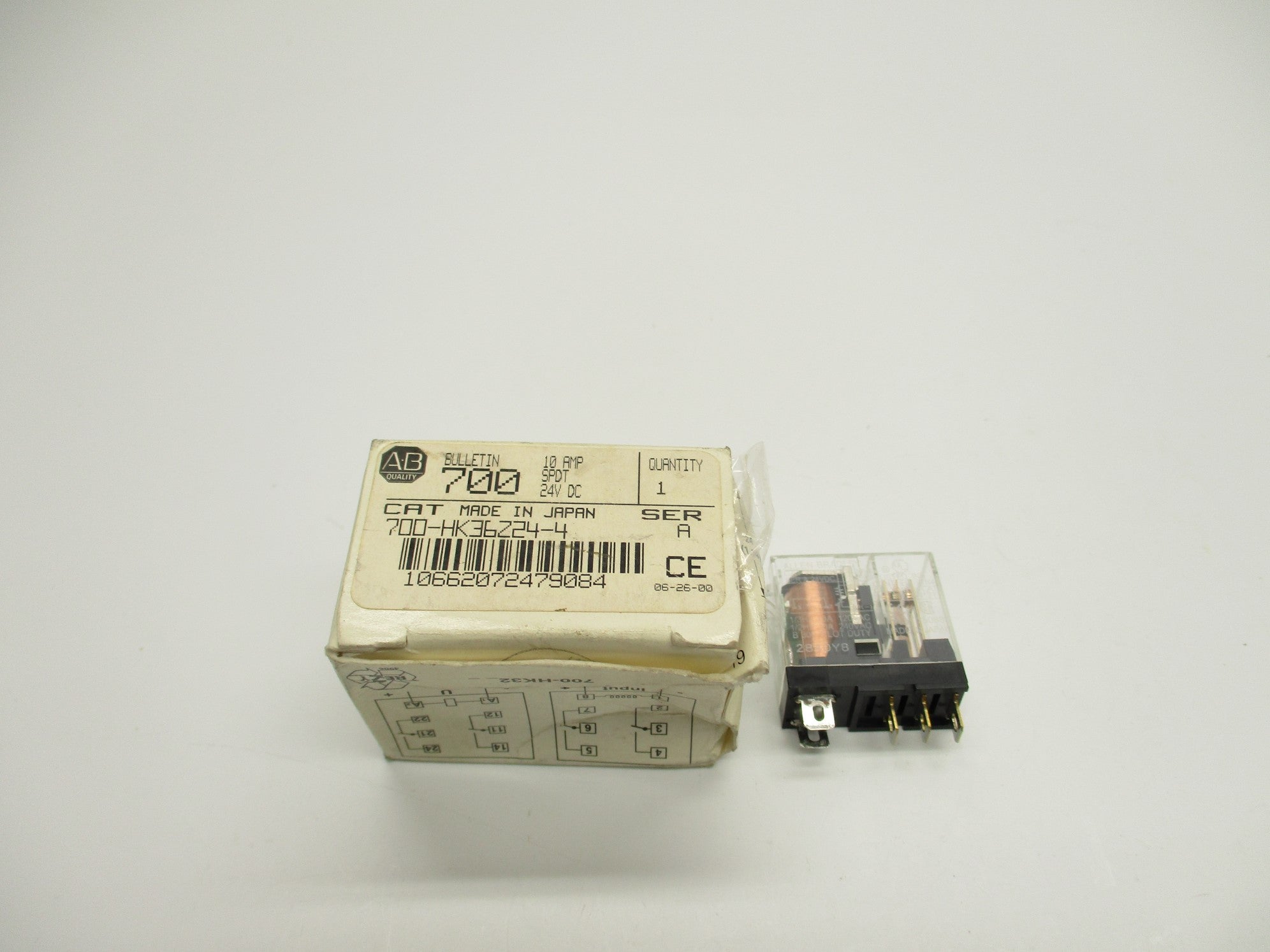ALLEN BRADLEY 700-HK36Z24-4 SER. A 24VDC 10A (WH) NSMP