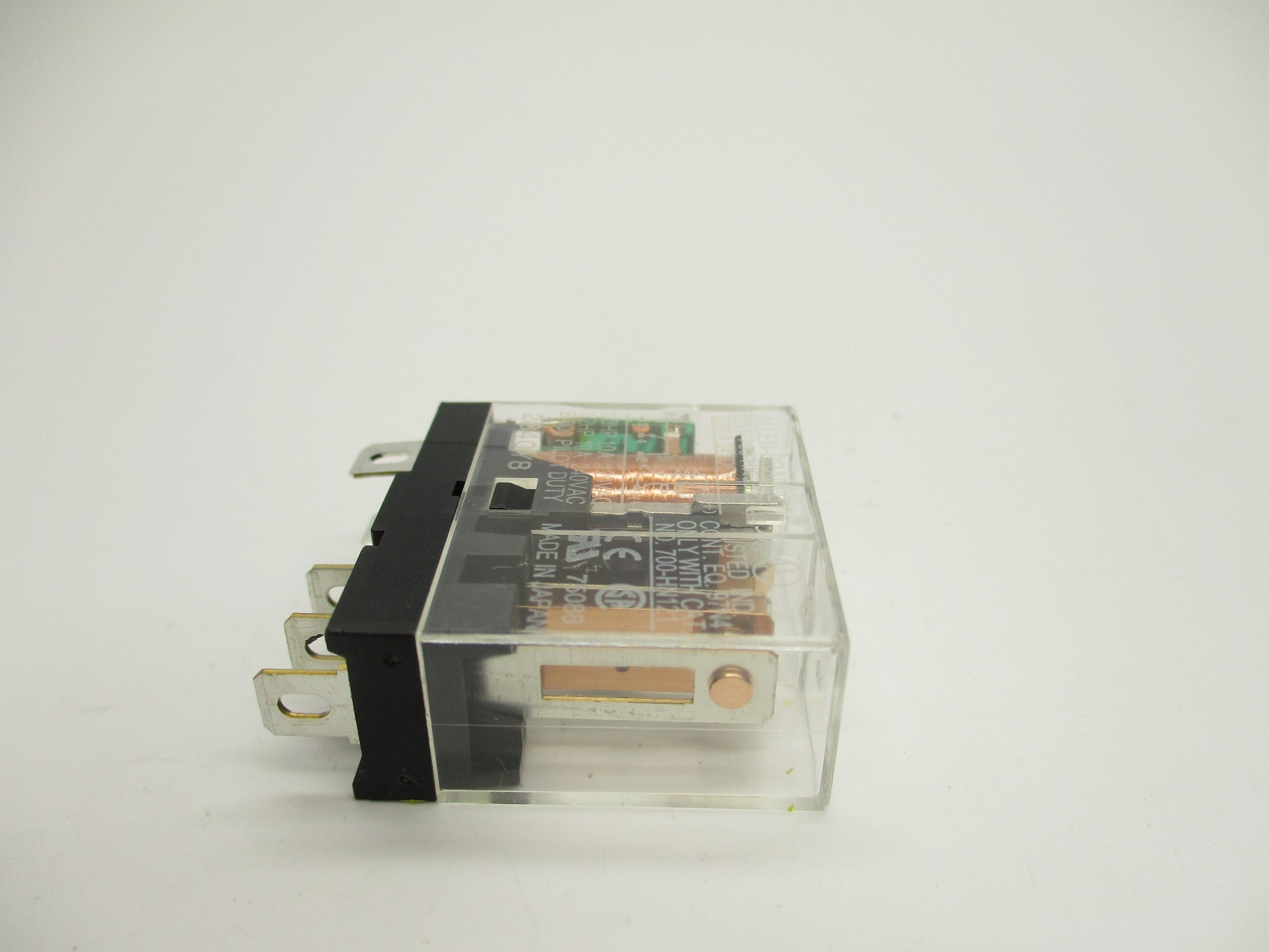 ALLEN BRADLEY 700-HK36Z24-4 SER. A 24VDC 10A (WH) NSMP
