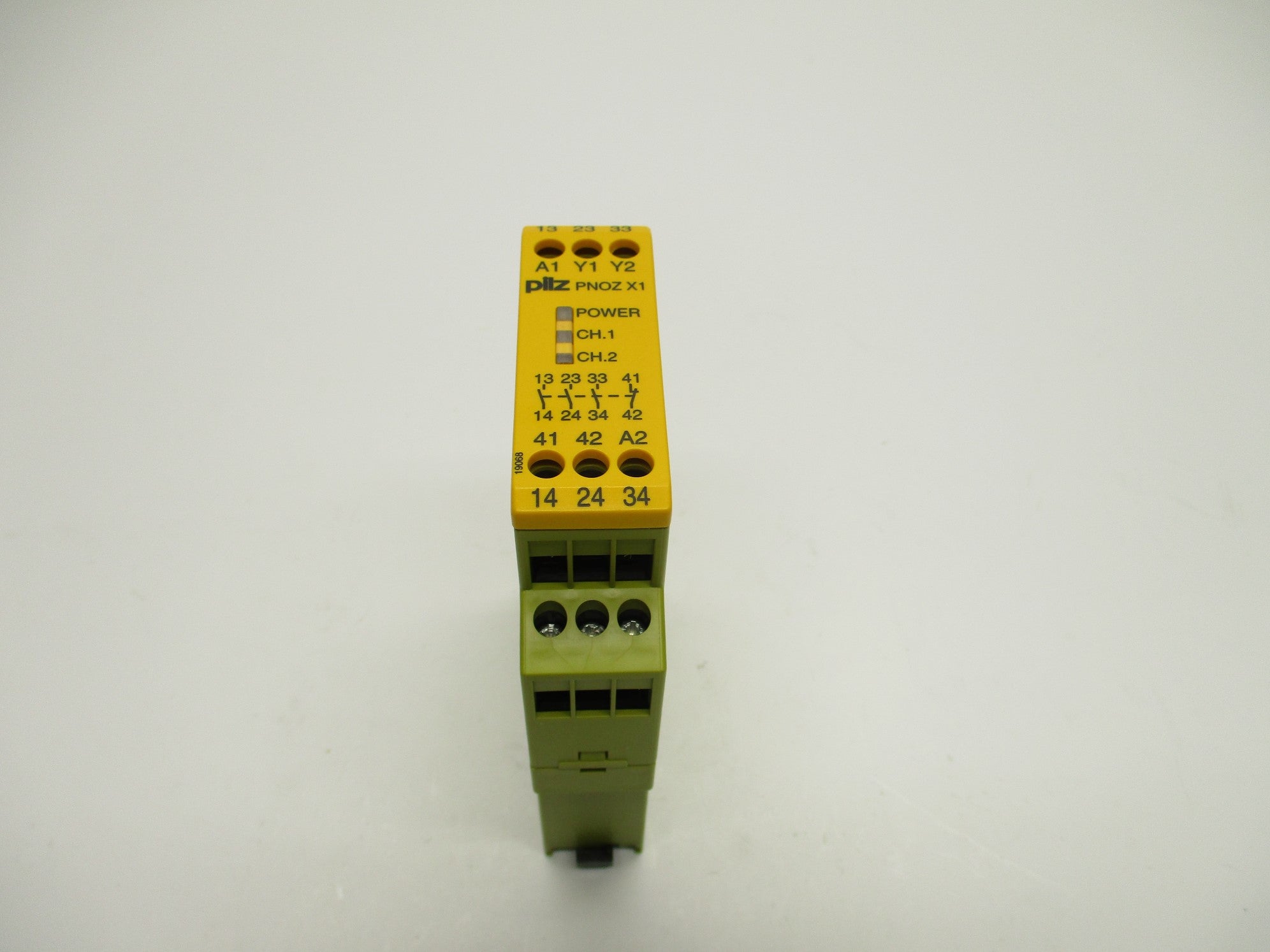 PILZ PNOZ-X1-24VAC/DC-3N/O-1N/C NSMP