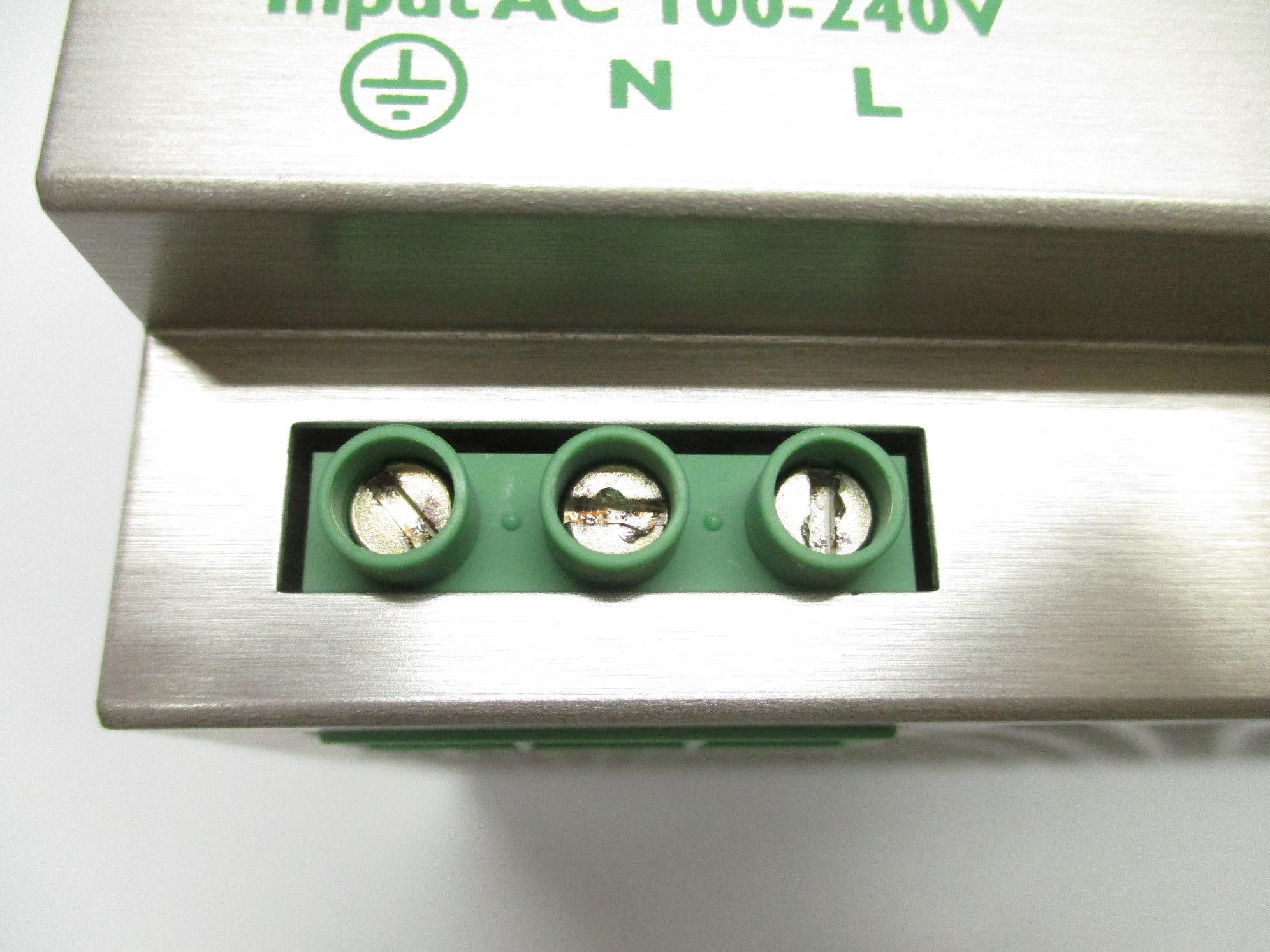 PHOENIX CONTACT QUINT-PS-100-240AC/24DC/20 UNMP