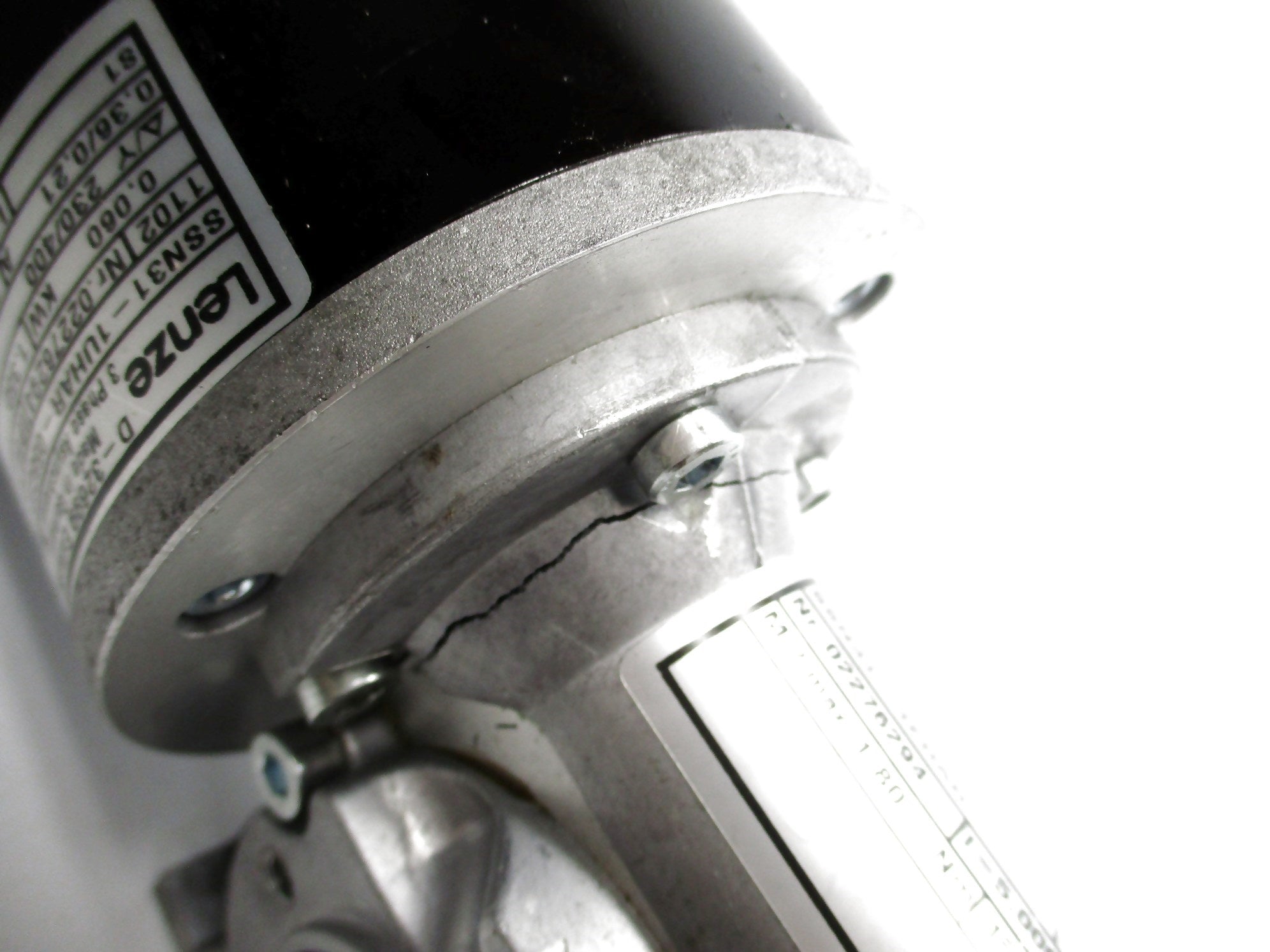 LENZE SSN31-1UHAR-056C22 (AS PICTURED) NSNP