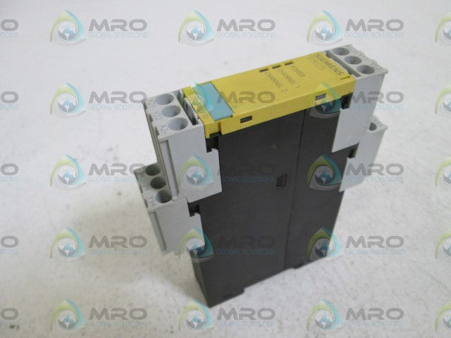 SIEMENS SAFETY RELAY 3TK2822-1CB30 *NEW NO BOX*