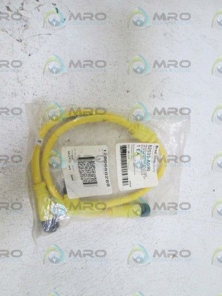 BRAD CONNECTIVITY MICRO-CHANGE SPLITTER 82533-A090 * NEW IN BAG *