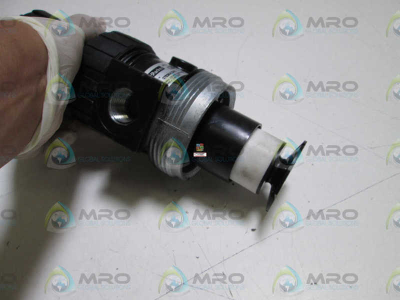 PARKER REGULATOR 07E36A13AC (AS PICTURED)  UNMP