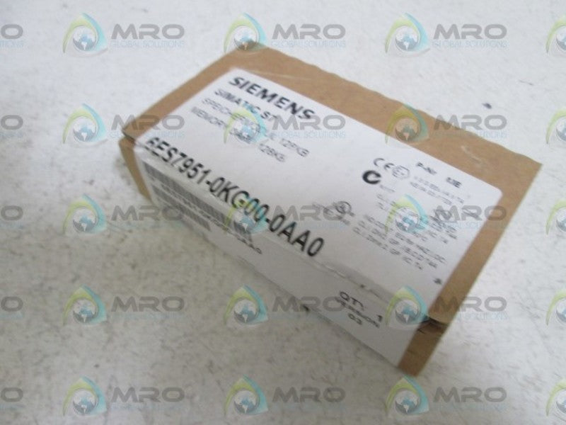 SIEMENS MEMORY CARD 6ES7951-0KG00-0AA0 *FACTORY SEALED*