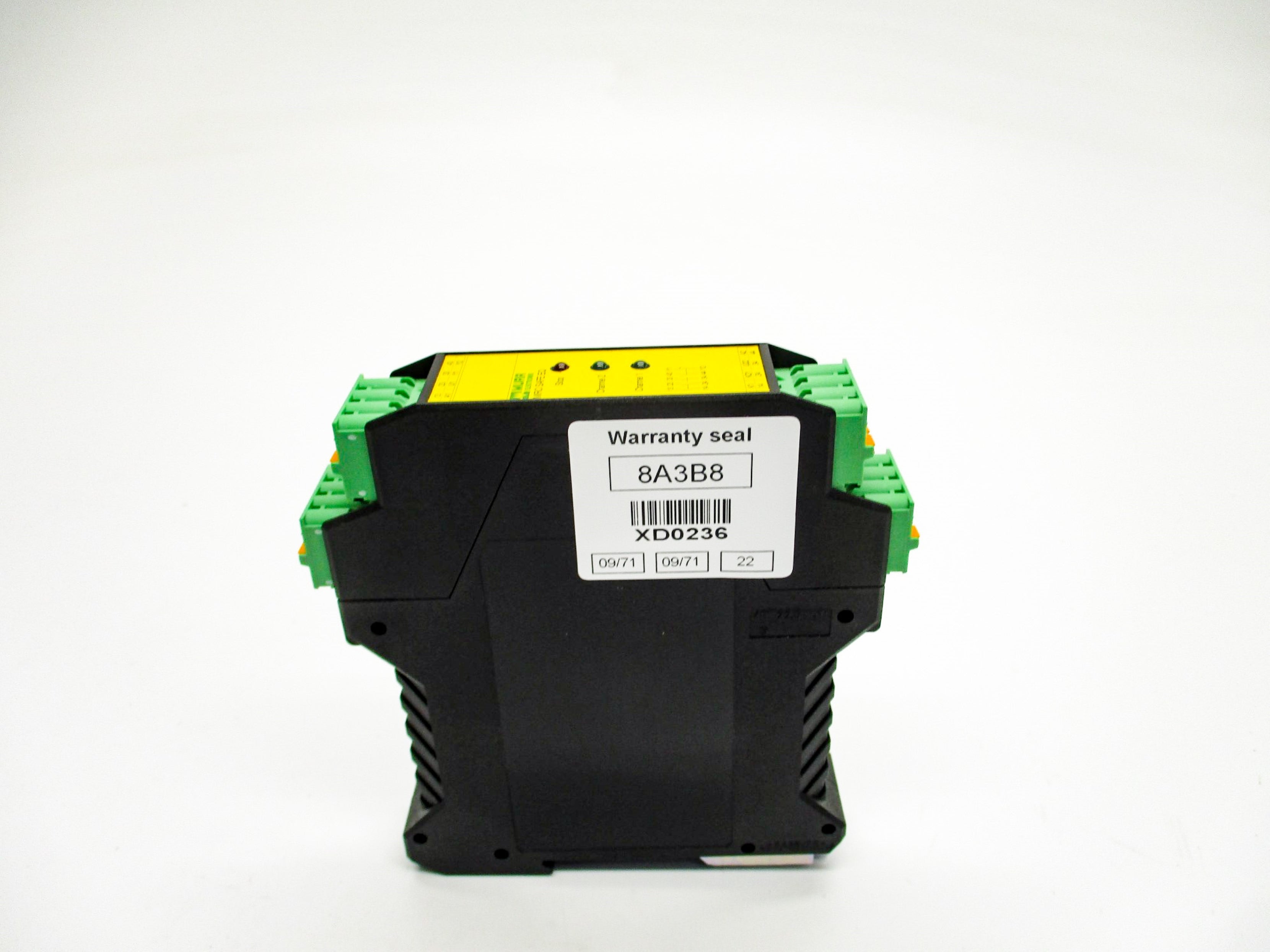 MURR ELEKTRONIK 3000-33013-3020070 24V 6A NSMP