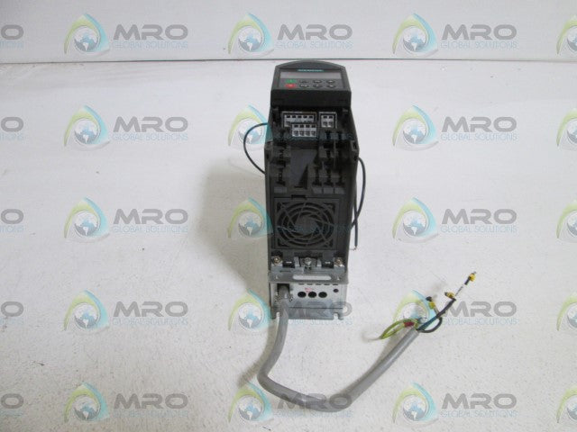 SIEMENS DRIVE 6SE6420-2UD21-1AA1 (AS PICTURED) *USED*