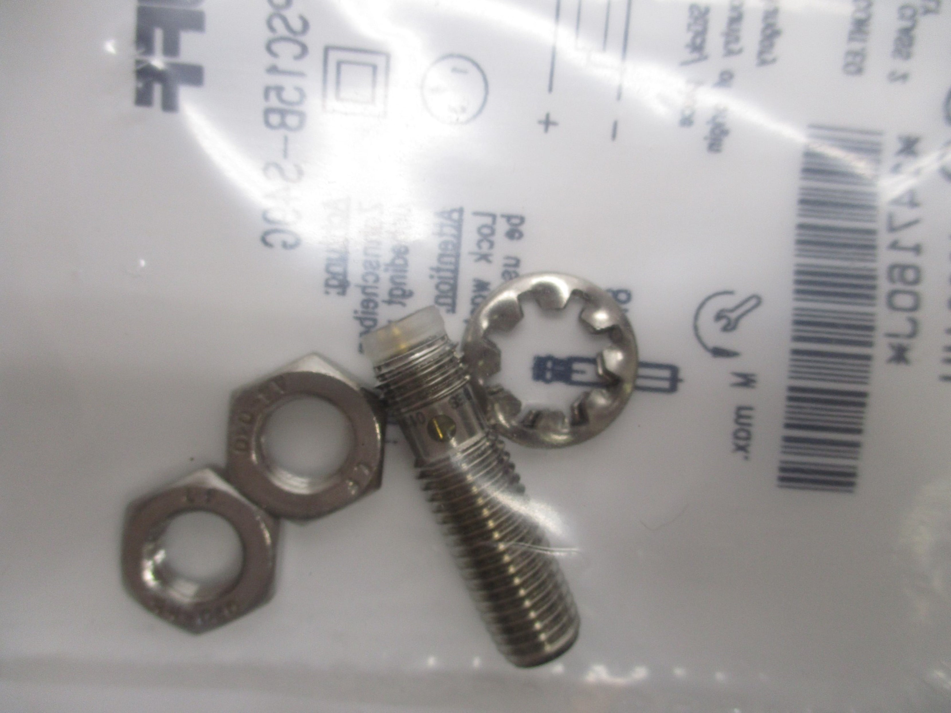 BALLUFF BESM08EC-PSC15B-S49G NSMP