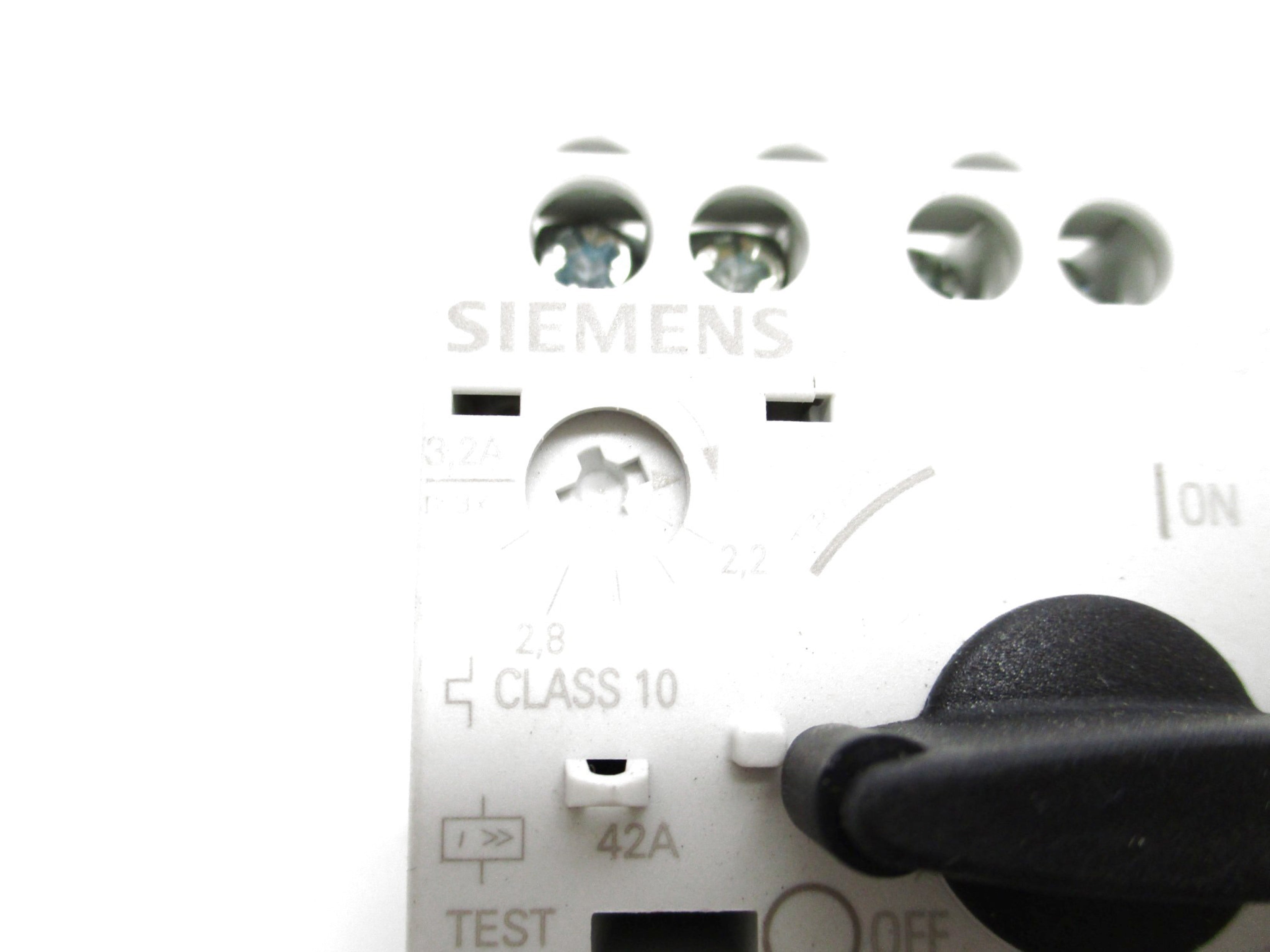 SIEMENS 3RV1021-1DA10 690V 2.2-3.2A UNMP