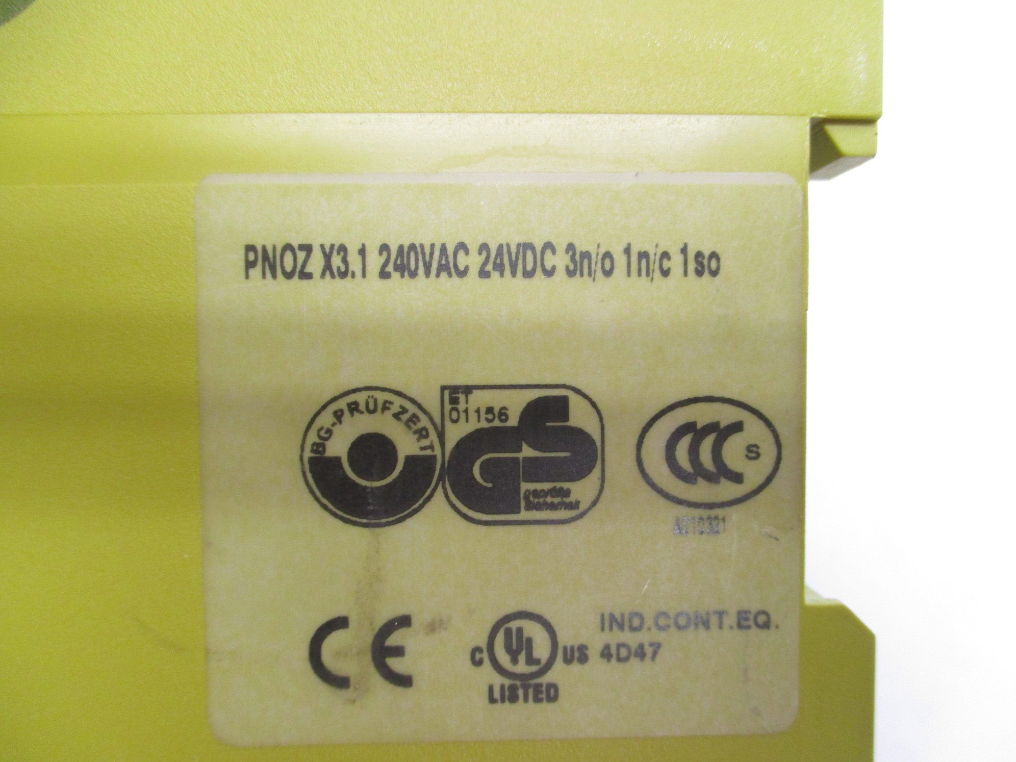 PILZ PNOZX3.1240VAC24VDC3n/o1n/c1so 240VAC 8A NSNP
