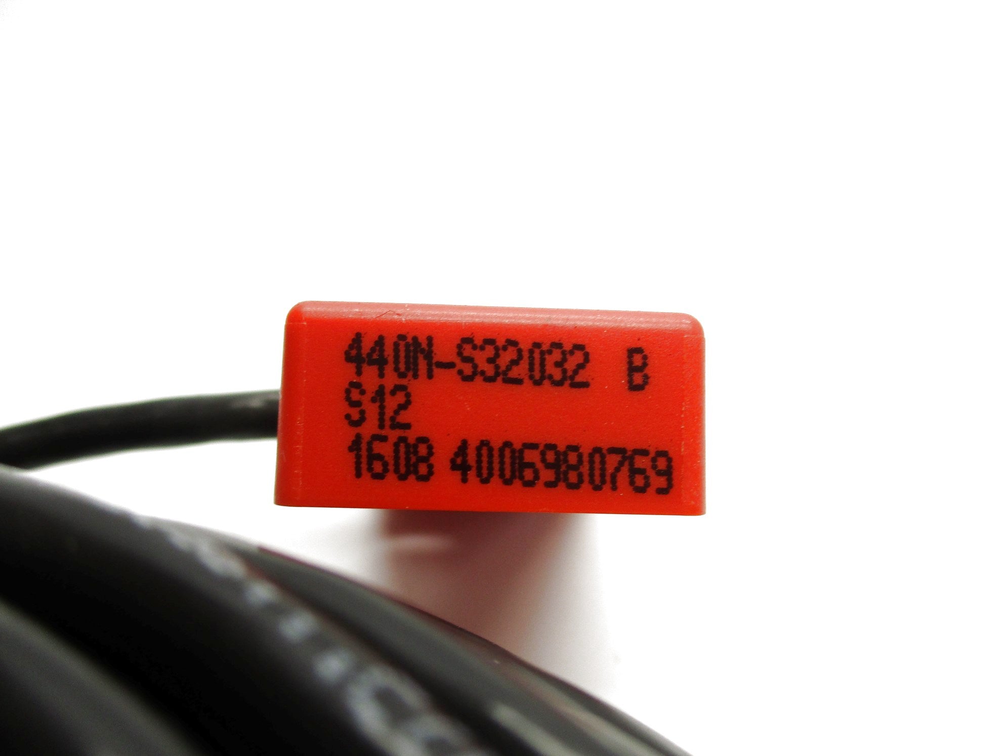 ALLEN BRADLEY 440N-S32032 SER. B (AS PICTURED) NSNP