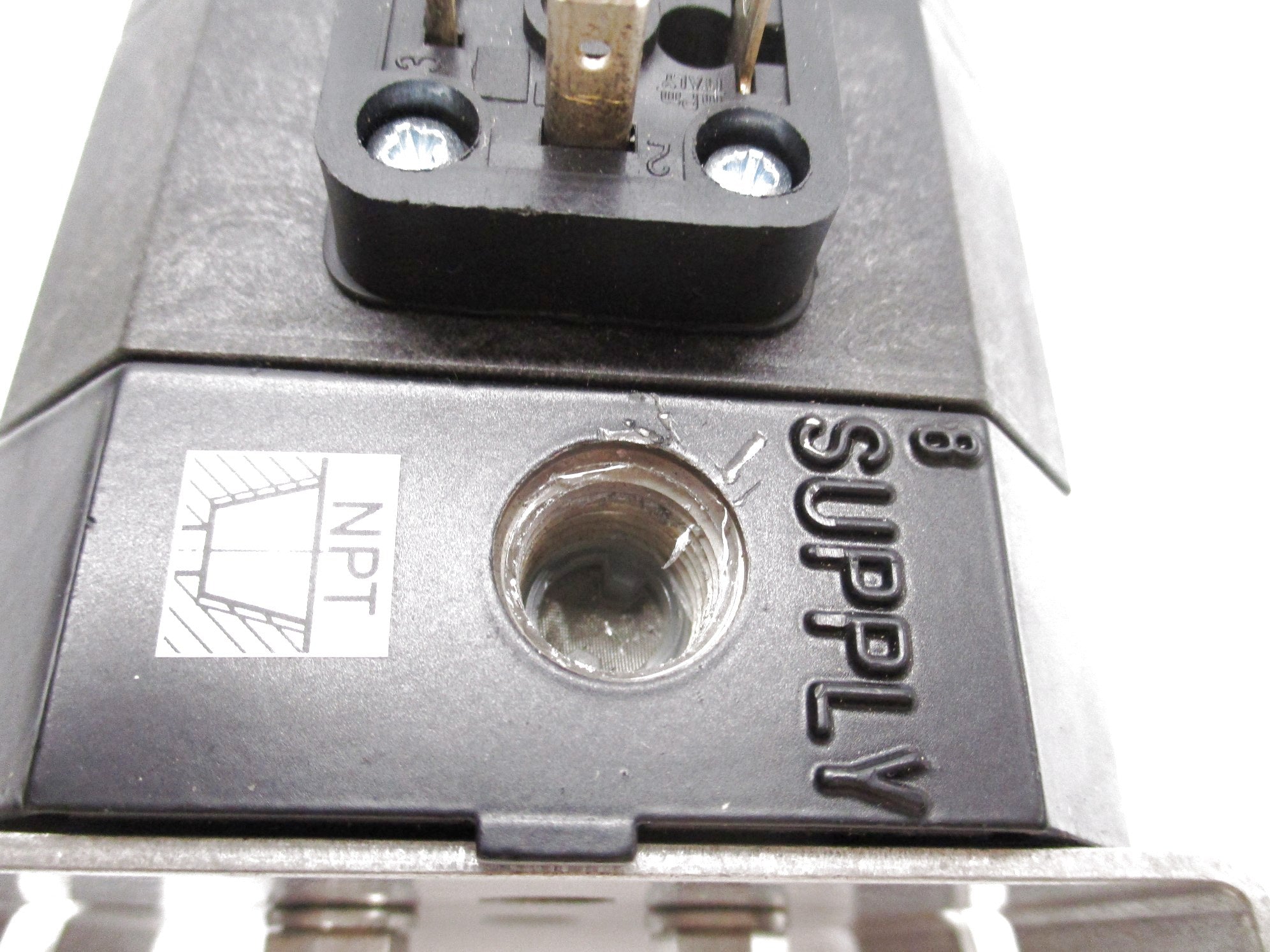 SAMSON 6126-011110000.00 (REPAIRED) UNMP