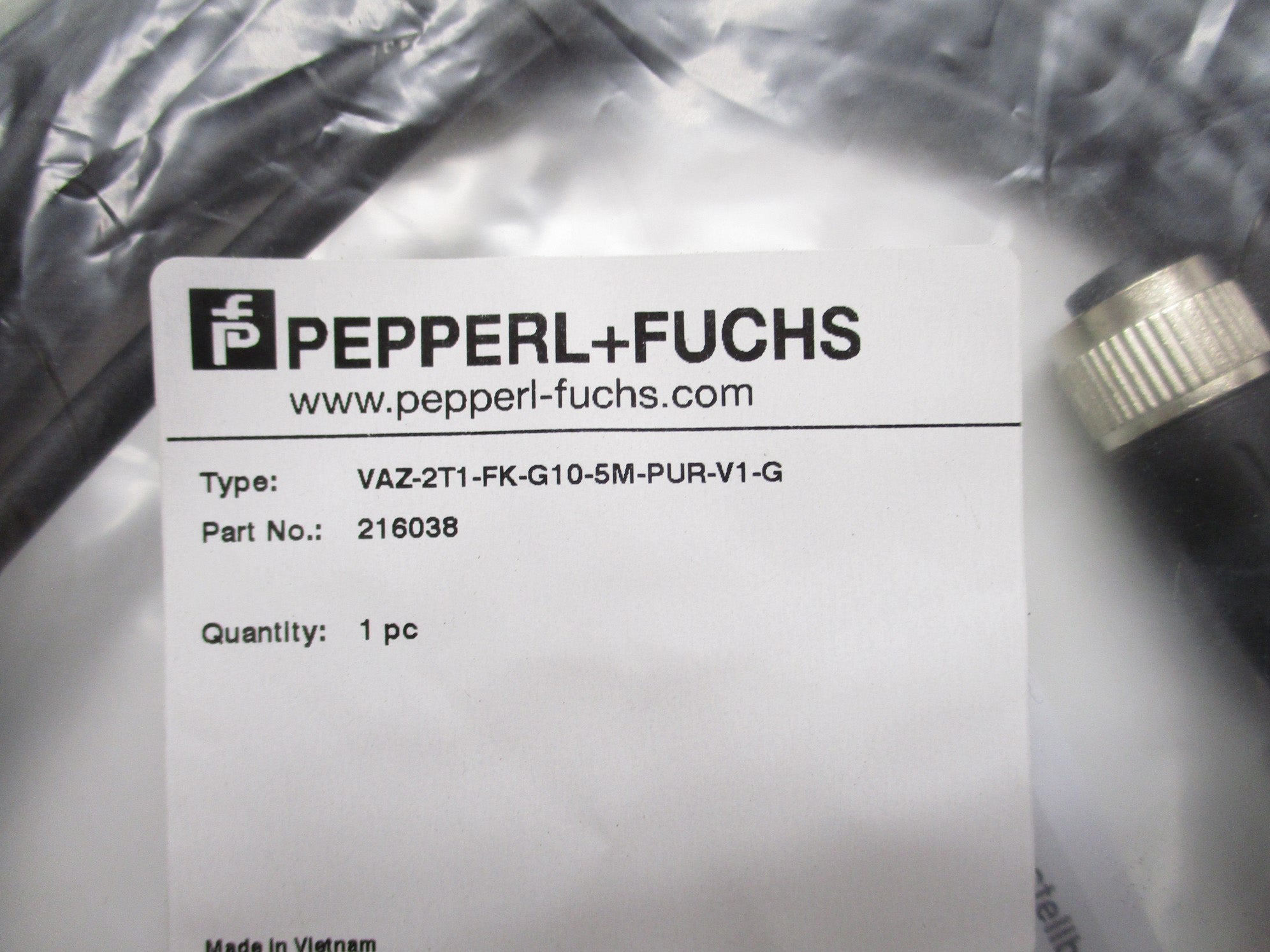 PEPPERL+FUCHS VAZ-2T1-FK-G10-5M-PUR-V1-G NSMP