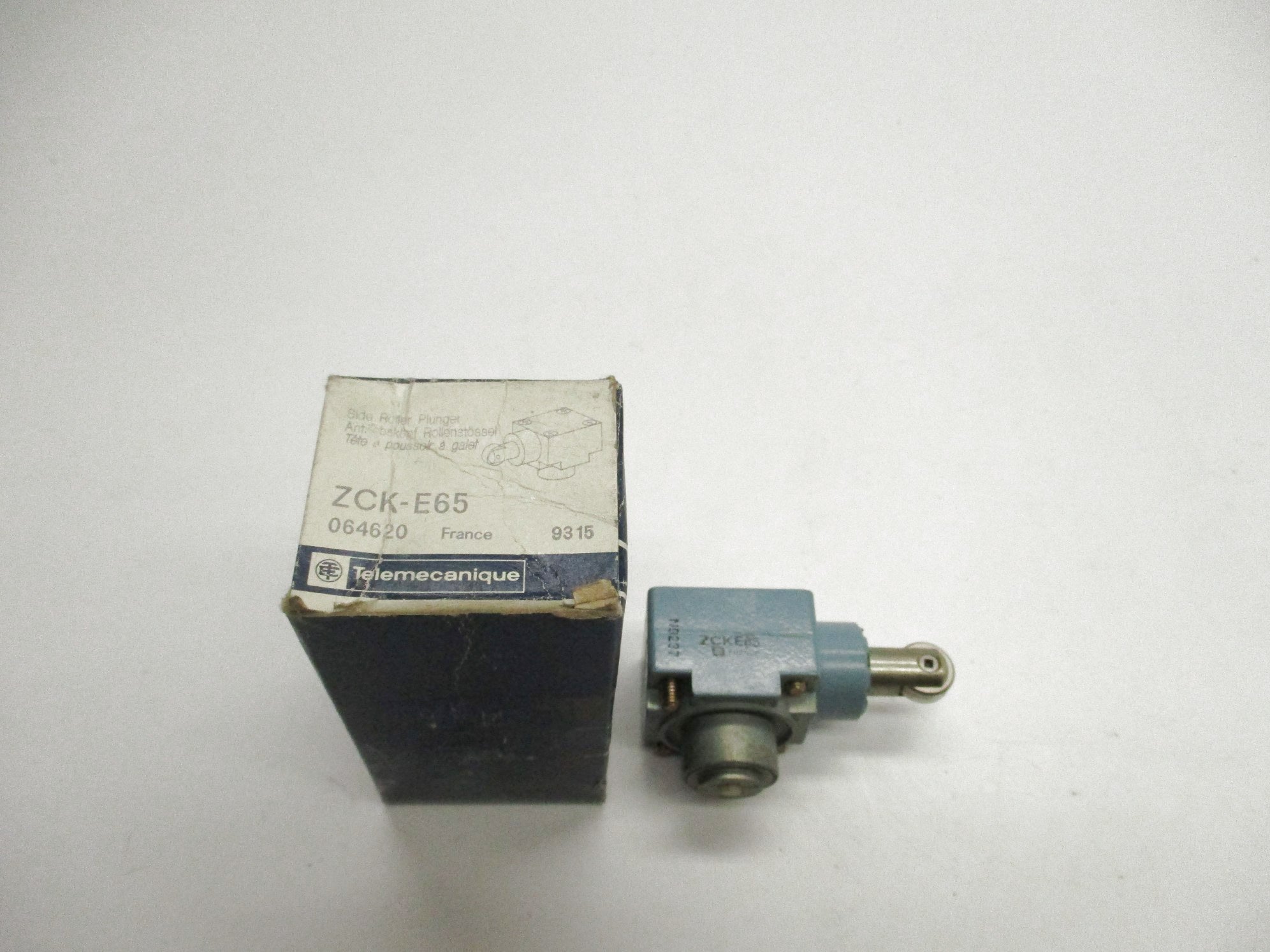 TELEMECANIQUE ZCK-E65 NSMP