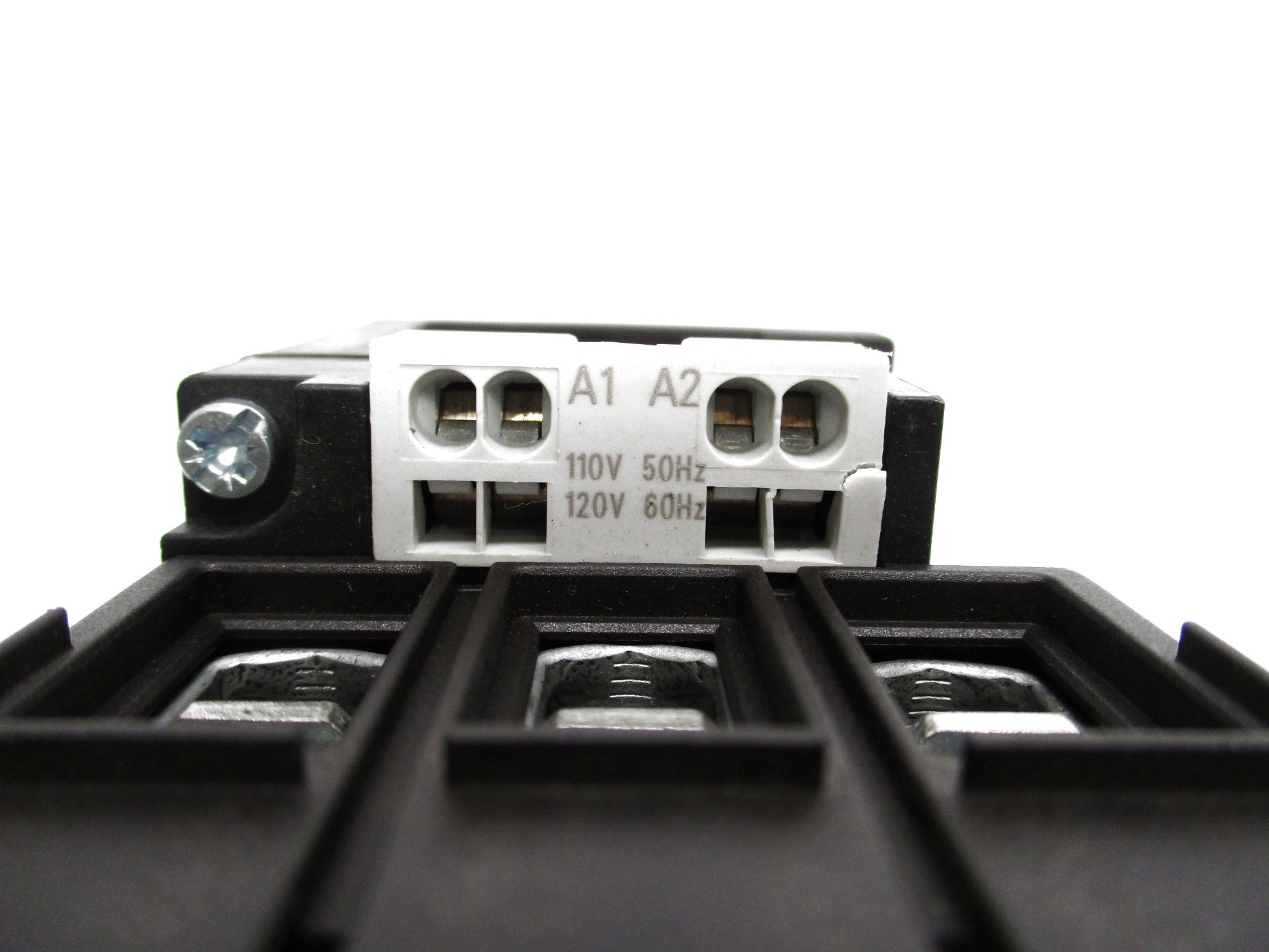 SIEMENS 3RT1033-3AK60 110/120V (AS PICTURED) NSNP