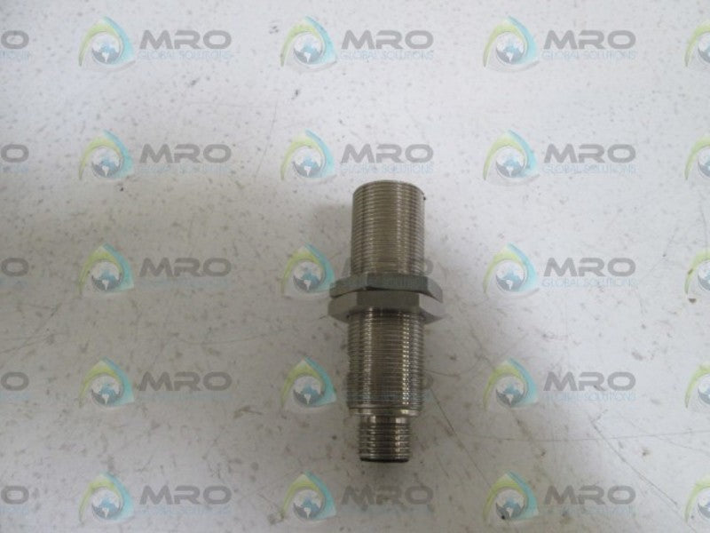 IFM EFECTOR IG0349 INDUCTIVE PROXIMITY SENSOR (AS PICTURED) *NEW NO BOX*