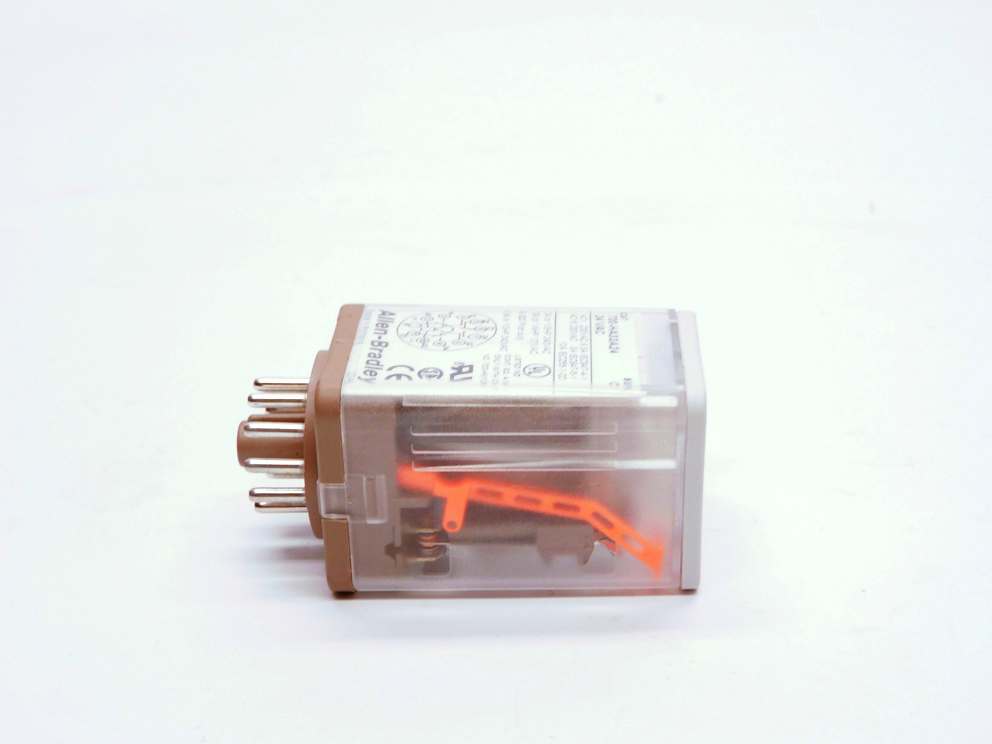 INDUSTRIAL SPARE PART 700-HA33A24 SER. C 24VAC 10A (WH/BL) NSMP