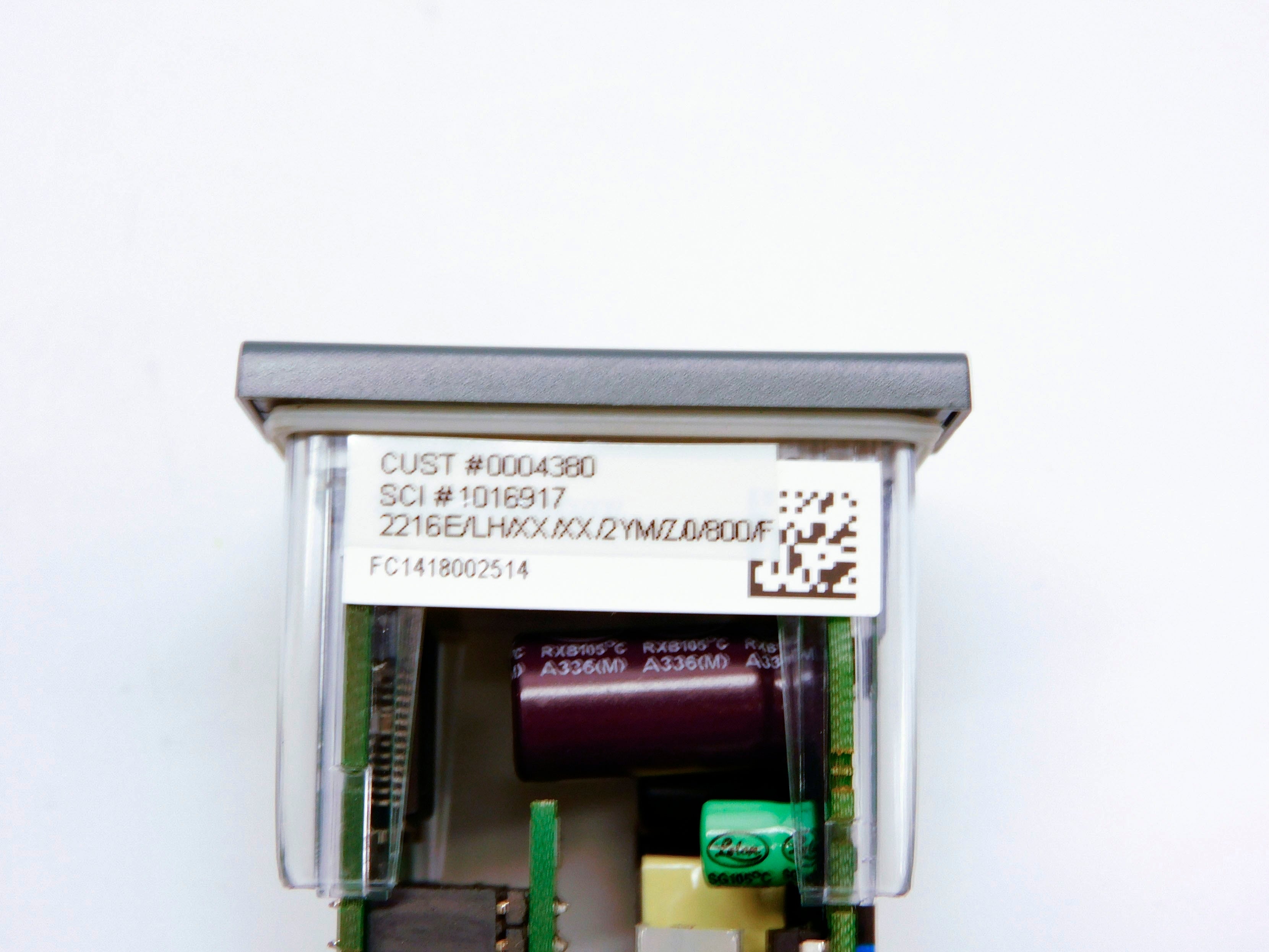 EUROTHERM 2216E/LH/XX/XX/2YM/Z/0/800/F NSMP