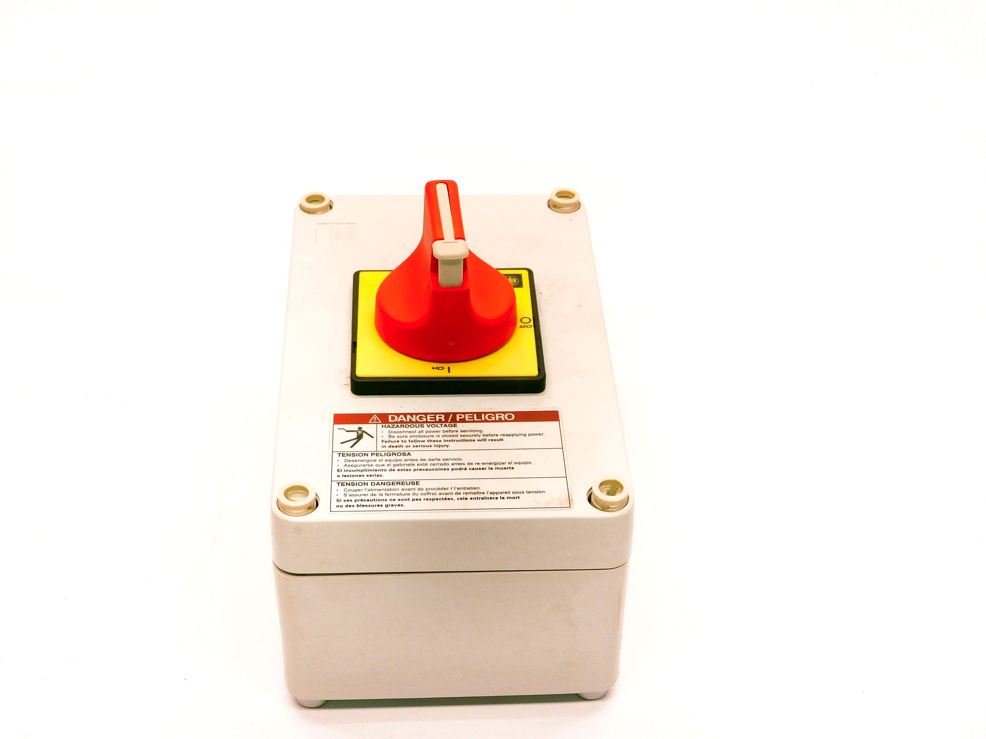 TELEMECANIQUE VC2GU 480V 32A NSMP