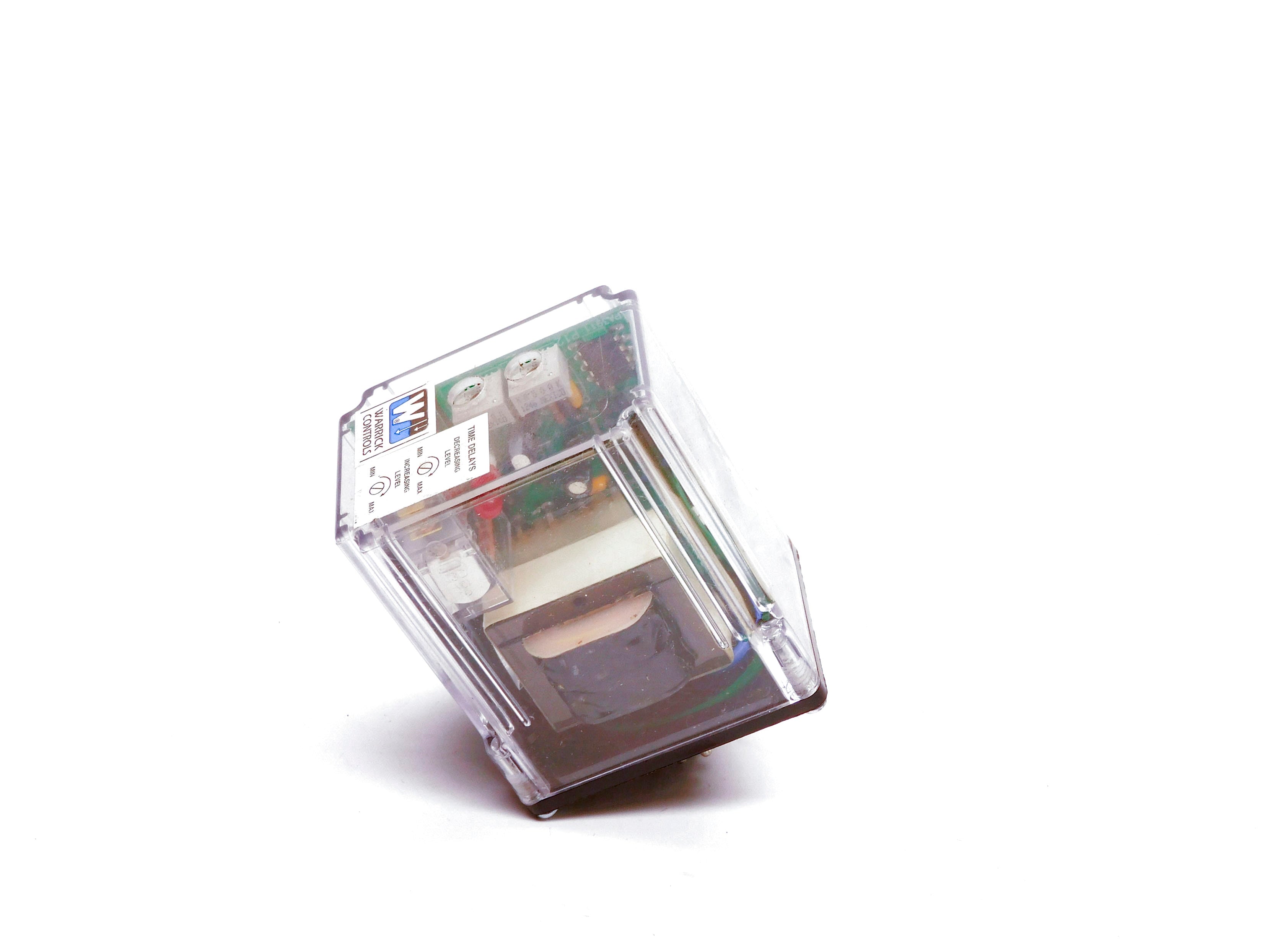 WARRICK CONTROLS 16VMZ1A0-0V-0V 120VAC 10A UNMP