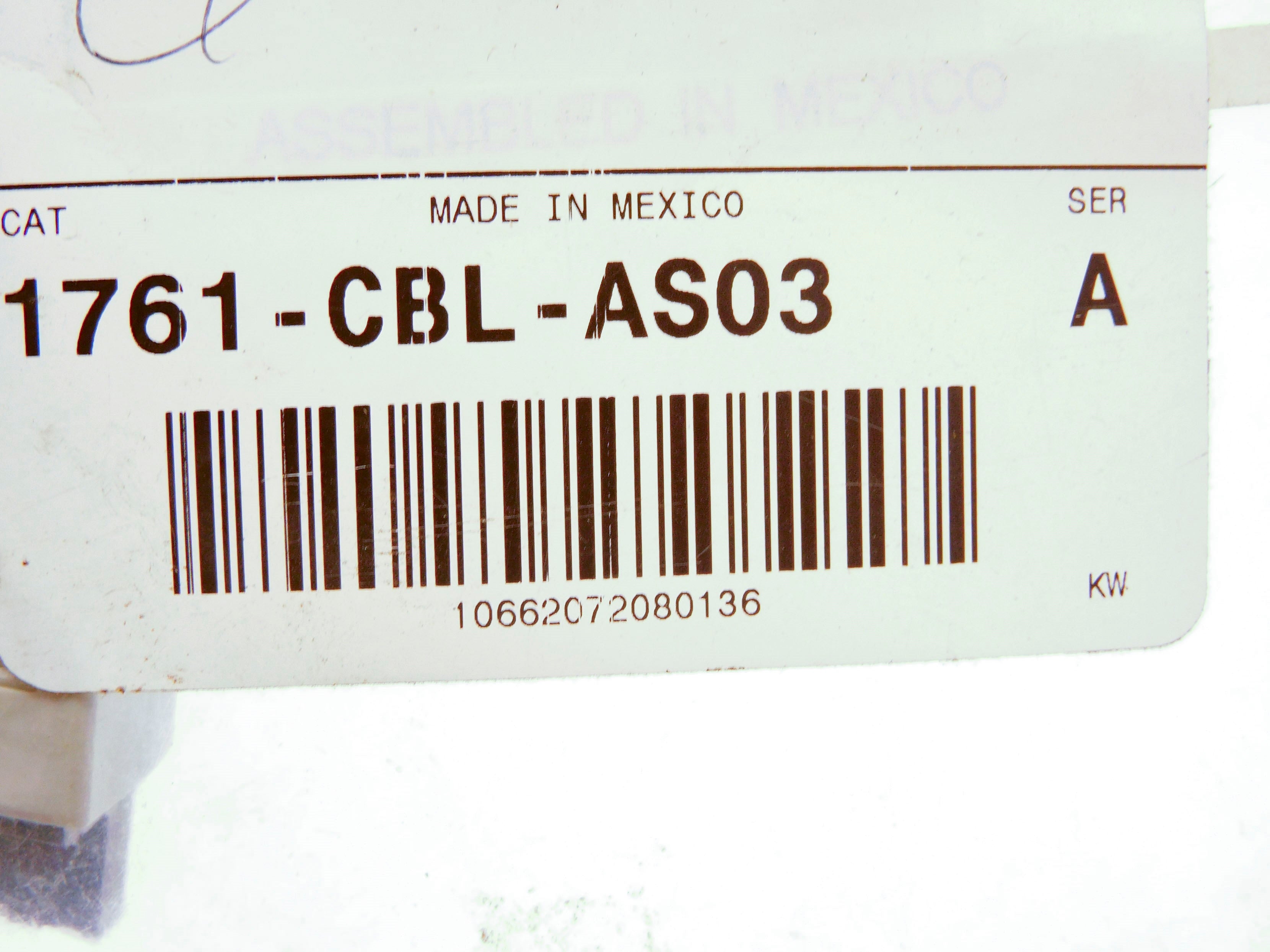 ALLEN BRADLEY 1761-CBL-AS03 SER. A (WH) NSMP