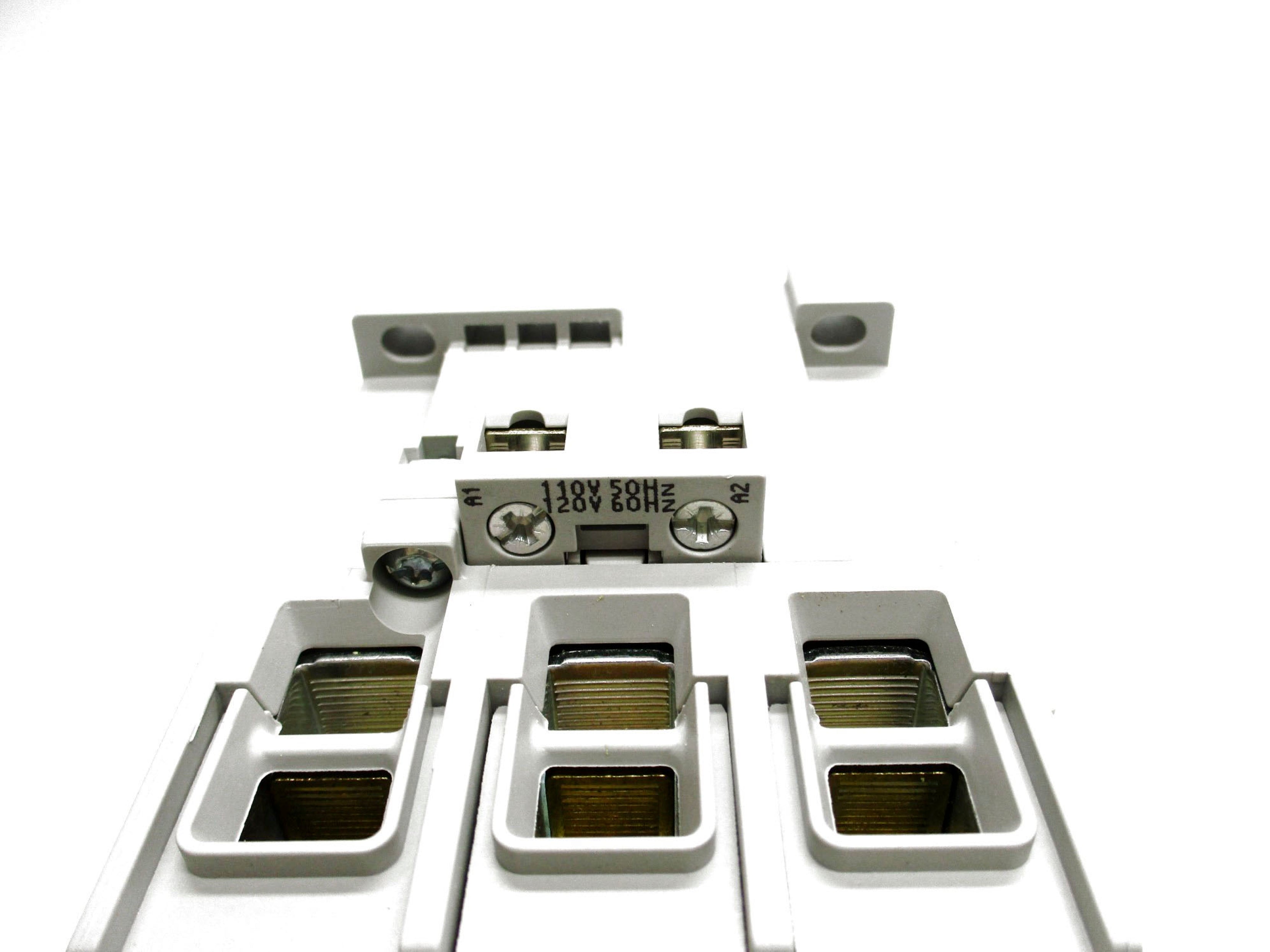 ALLEN BRADLEY 100-C60D10 SER. B 110/120V 100A (BR/WH) NSMP