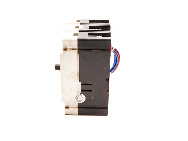 ALLEN BRADLEY 140M-I8P-B70S-CX SER. A 7A 600VAC UNMP