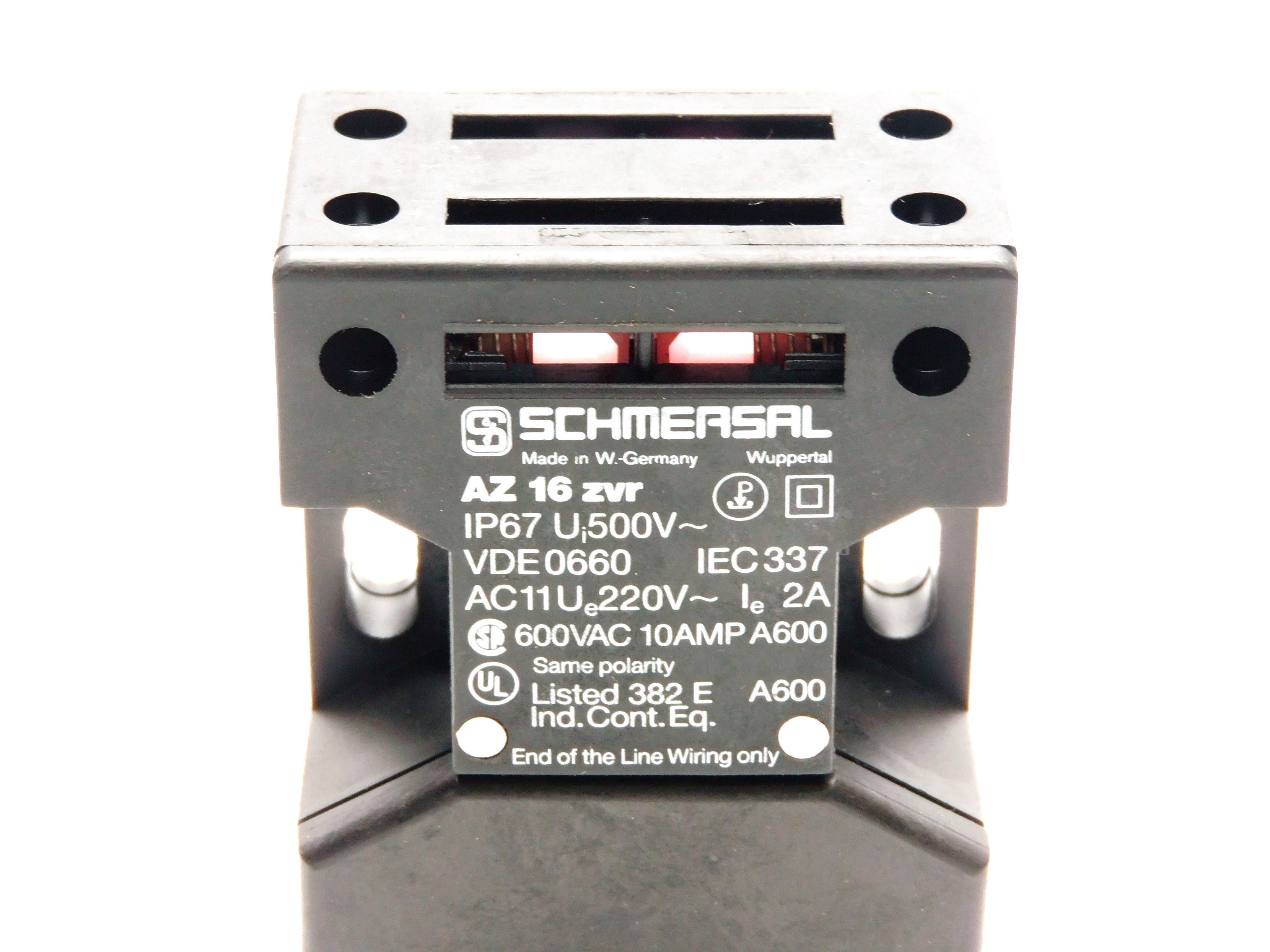 SCHMERSAL AZ16ZVR 230V 4A NSNP