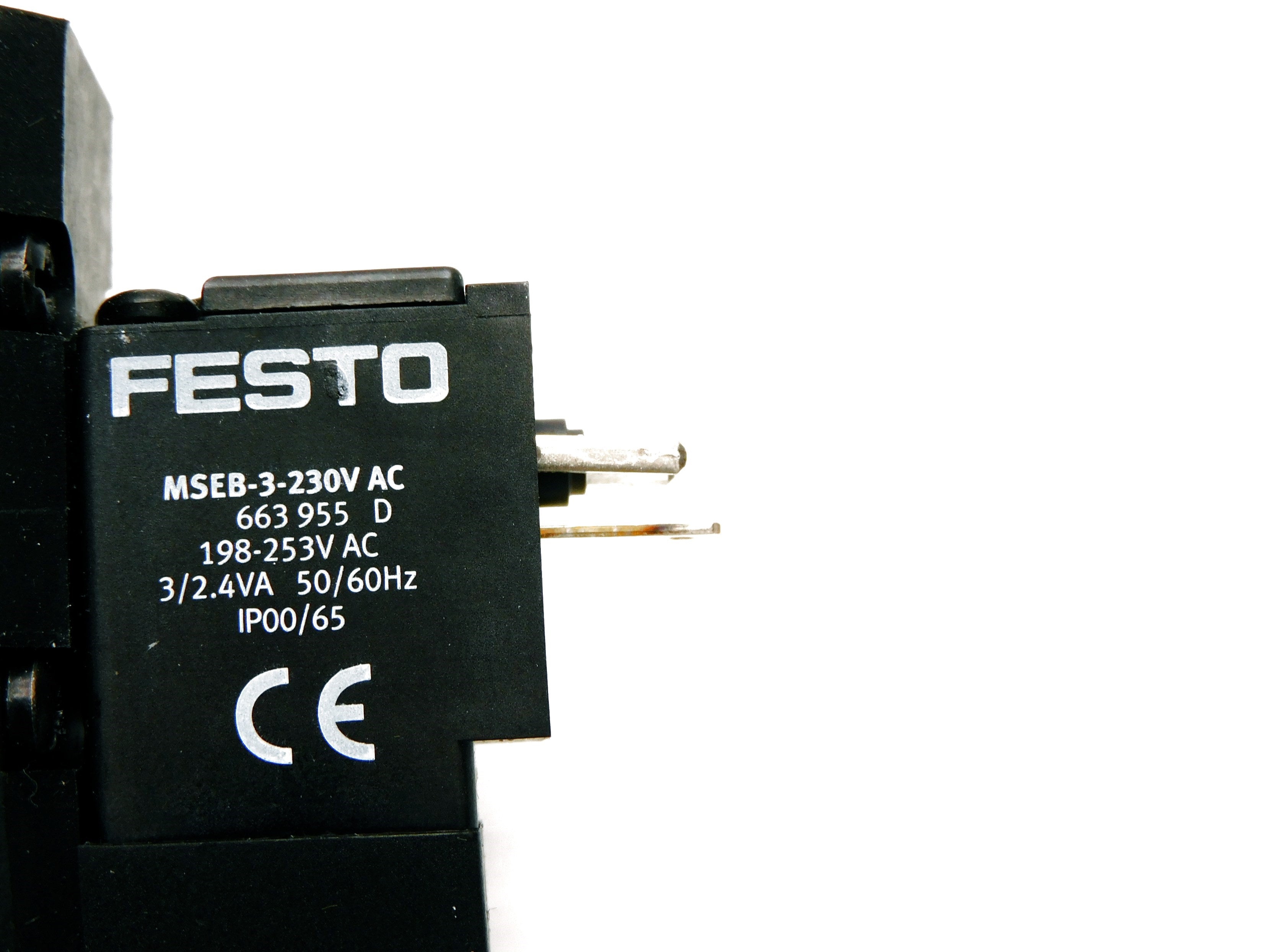 FESTO CPE24-M3H-3GLS-3/8 198-253VAC UNMP