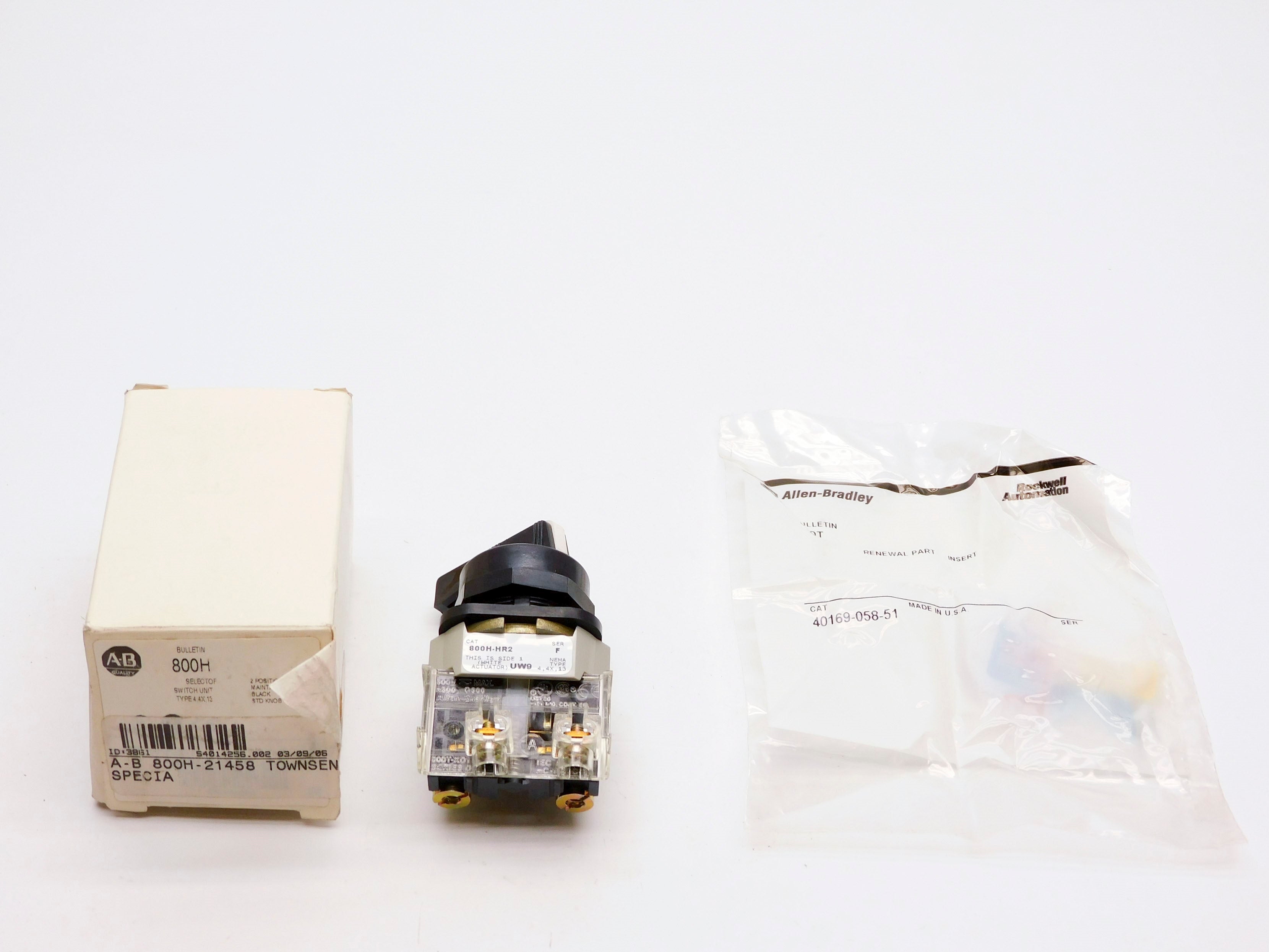 ALLEN BRADLEY 800H-HR2 SER. F (WH) NSMP