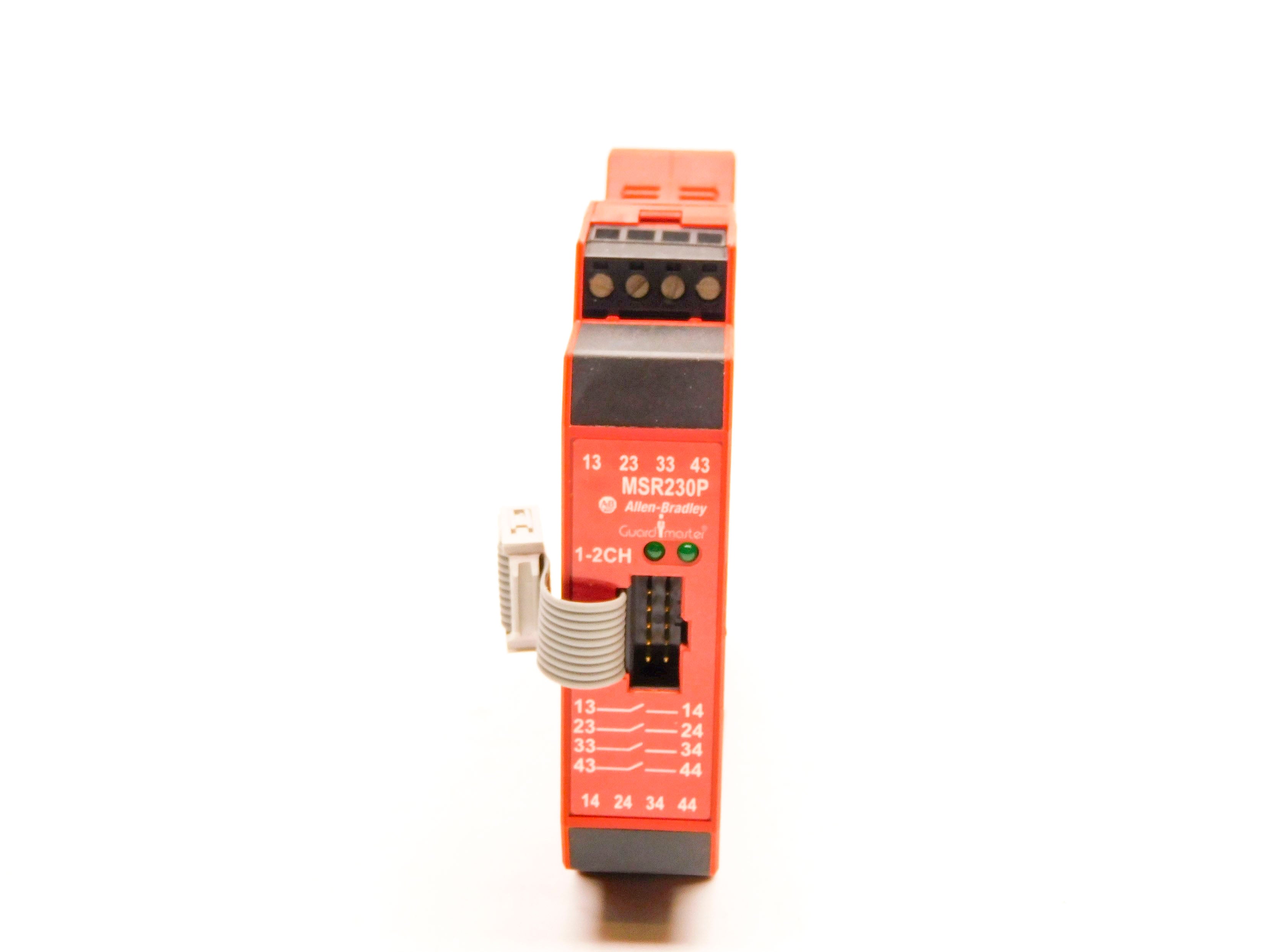 ALLEN BRADLEY 440R-H23180 SER. A 24VDC 3A (WH) NSMP