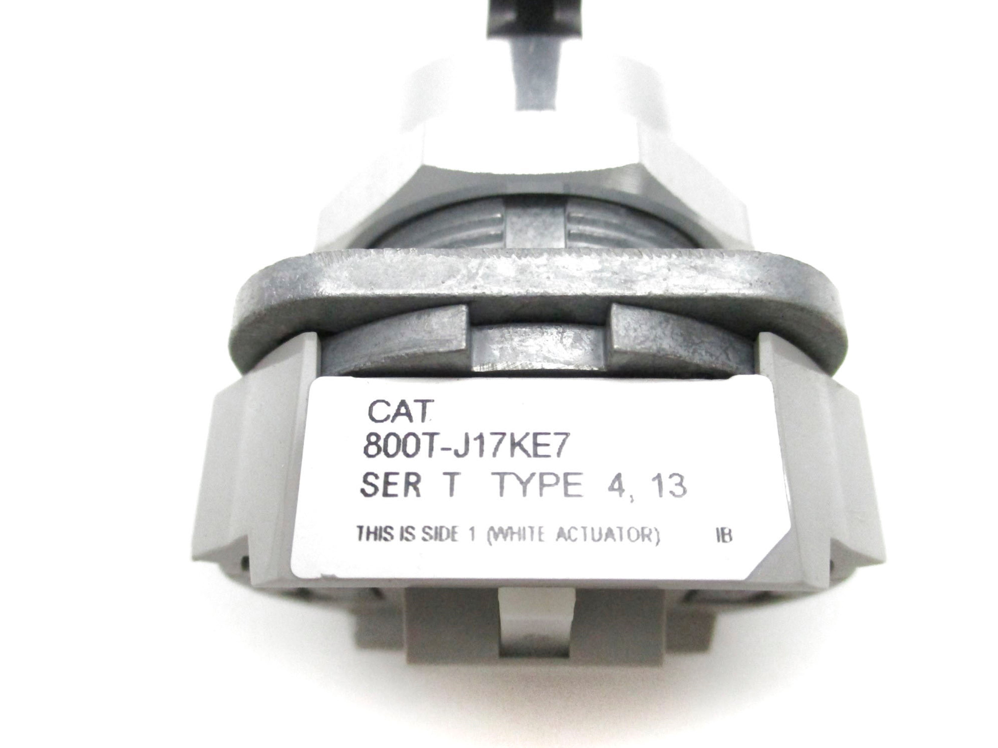 ALLEN BRADLEY 800T-J17KE7 SER. T (WH) NSMP