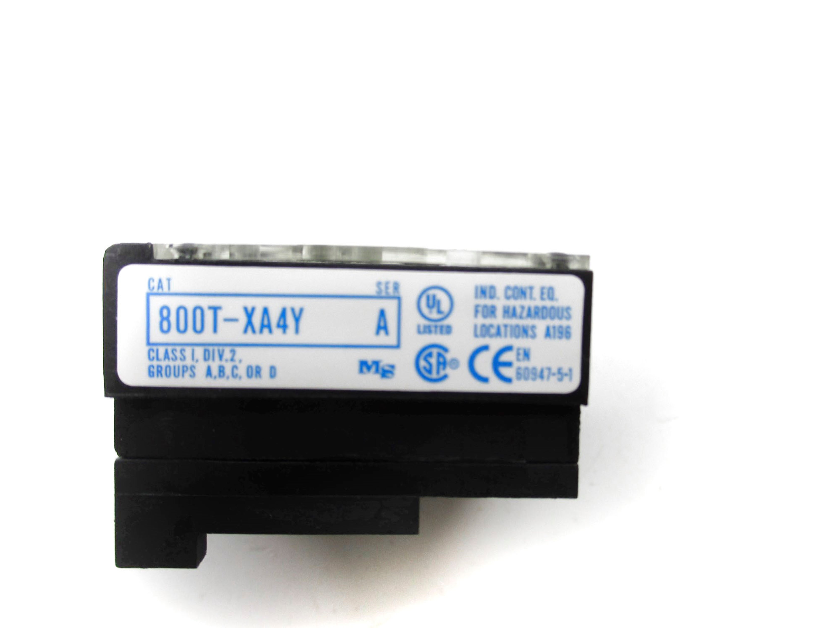 ALLEN BRADLEY 800T-XA4Y SER. A (WH) NSMP