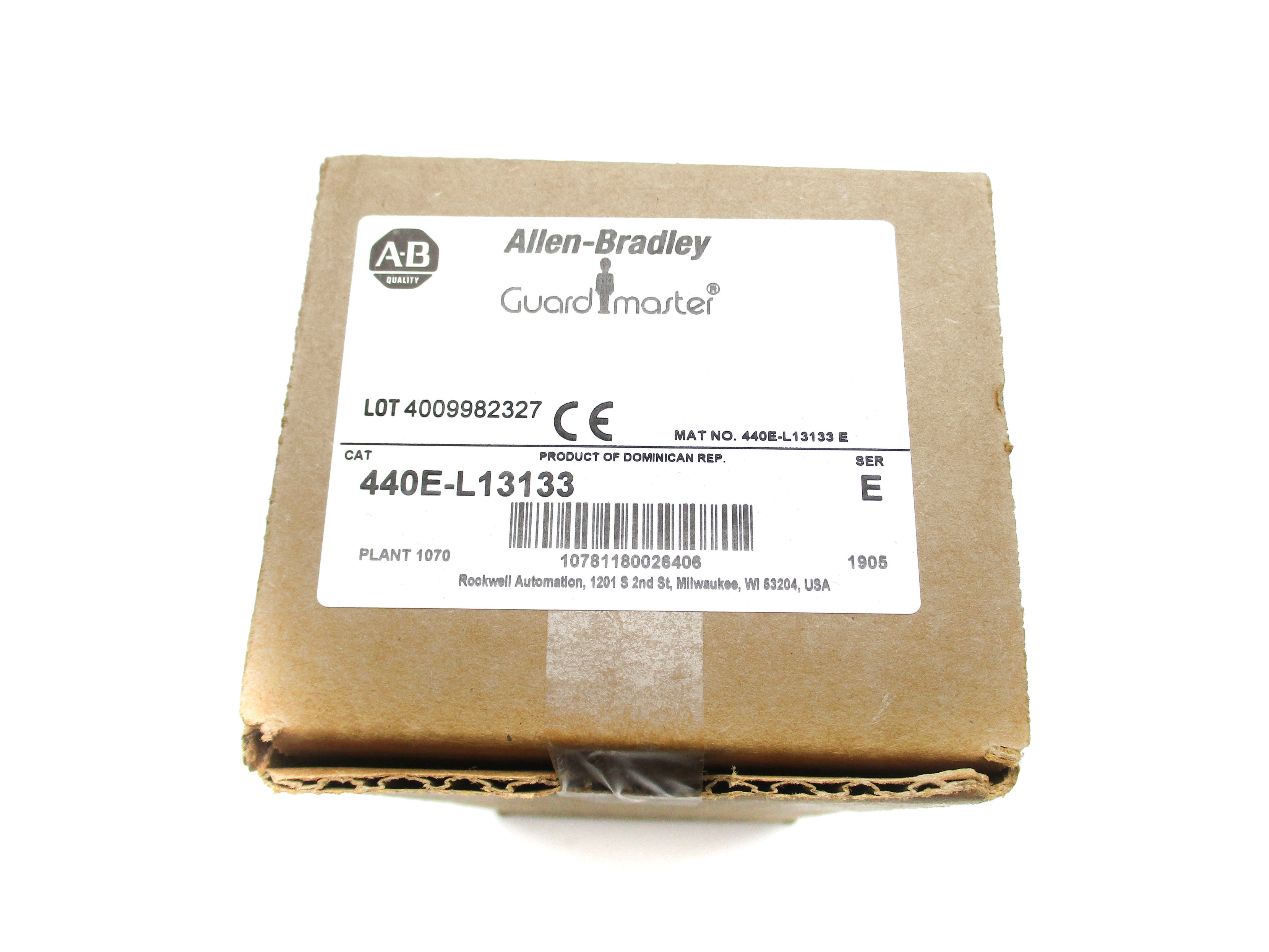 ALLEN BRADLEY 440E-L13133 SER. E (BR/WH) NSFS