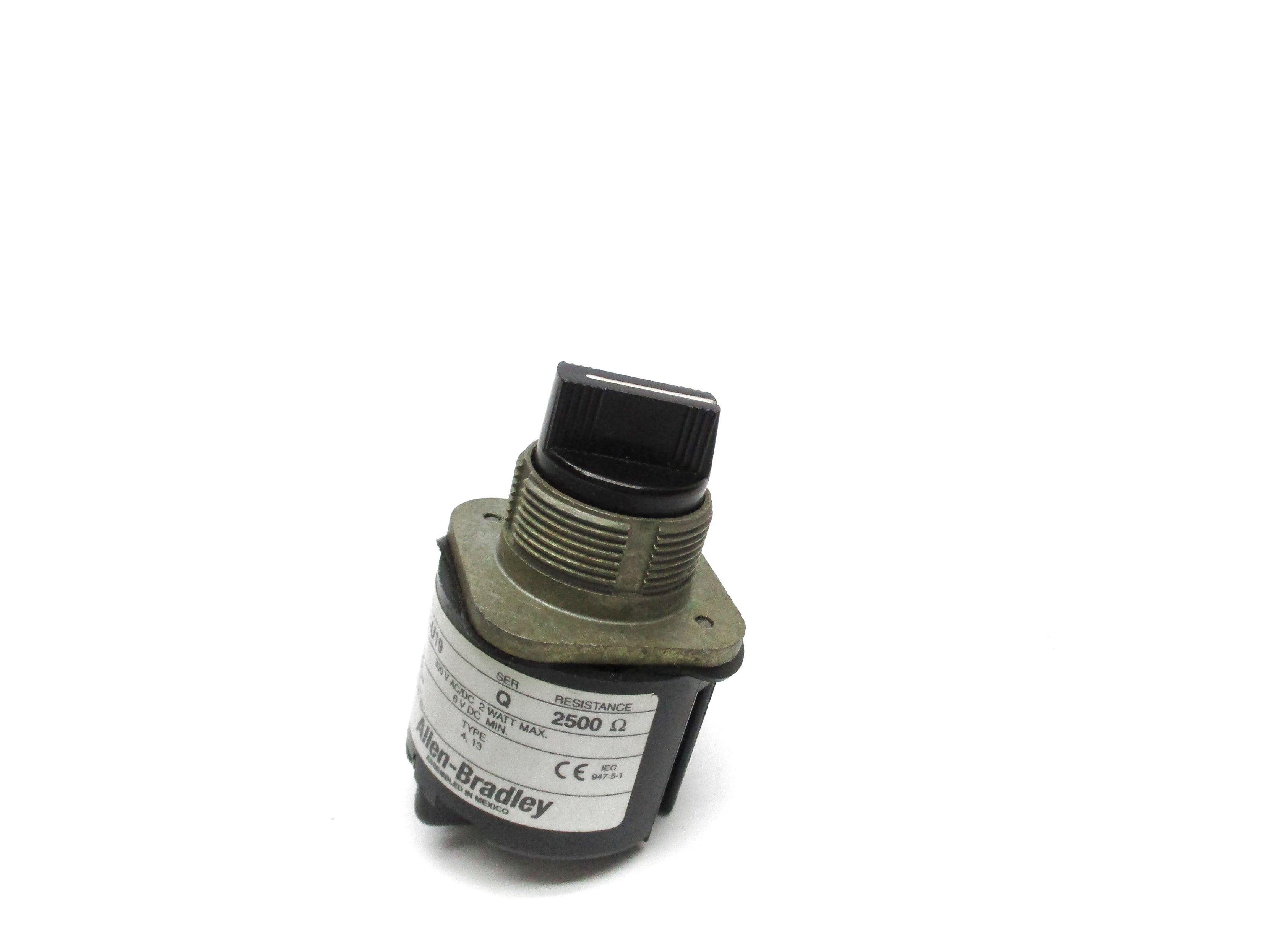 ALLEN BRADLEY 800T-U19 SER. Q 300VAC/DC NSNP