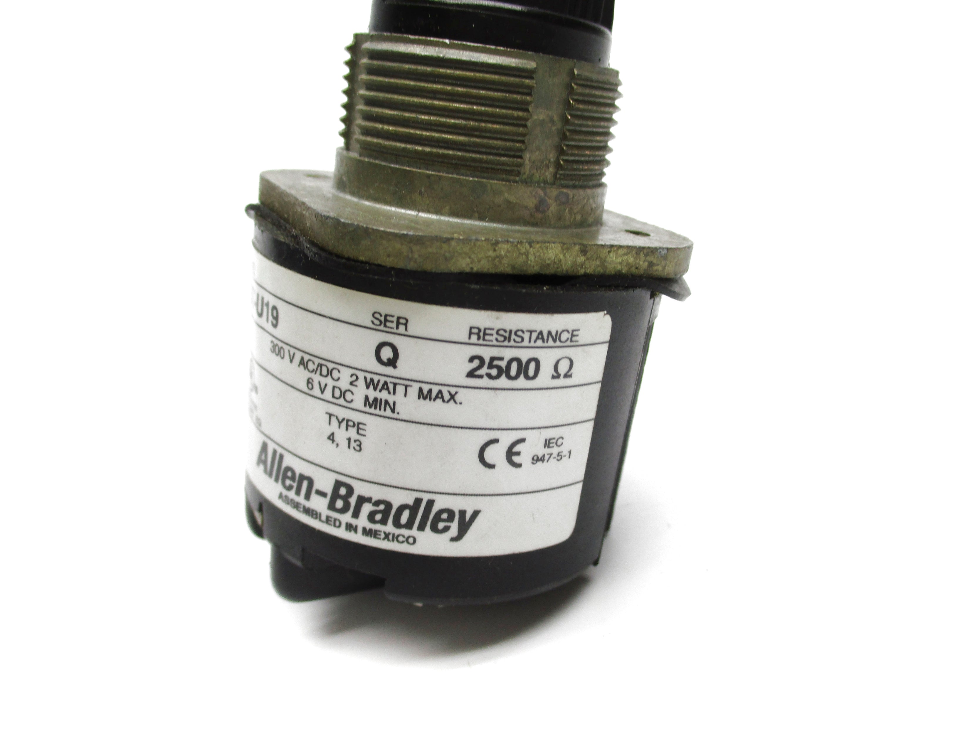 ALLEN BRADLEY 800T-U19 SER. Q 300VAC/DC NSNP