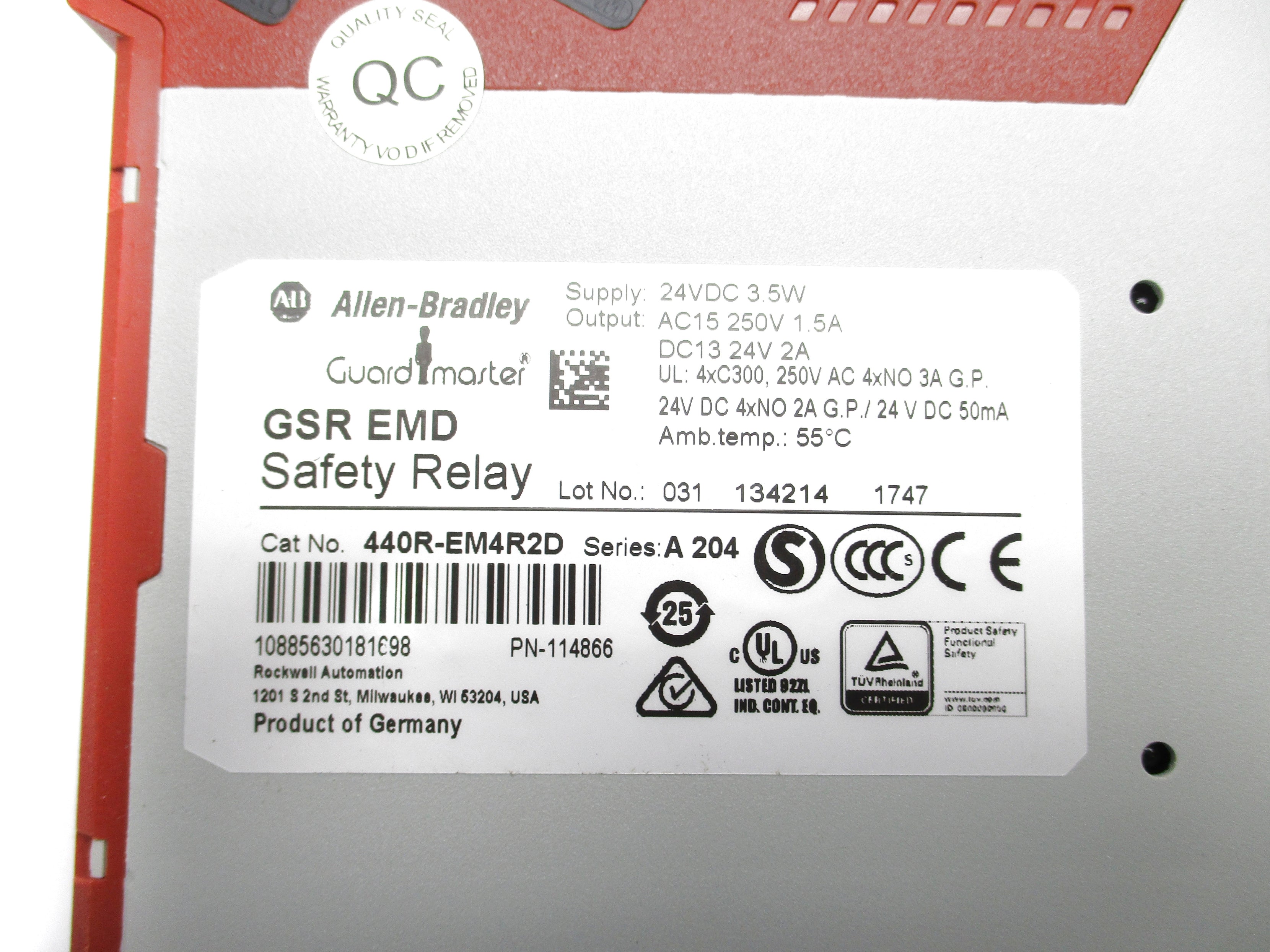 ALLEN BRADLEY 440R-EM4R2D SER. A 24VDC 2A (WH) NSMP
