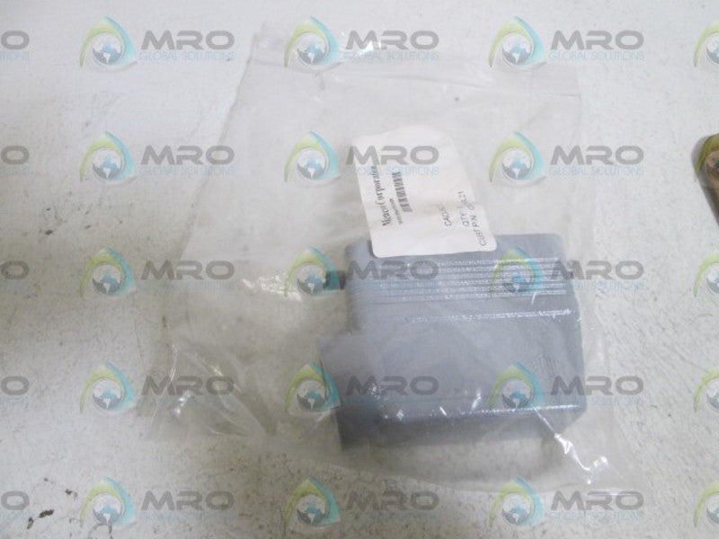 MENCOM COVER HOOD CAO-16L21 *NEW NO BOX*