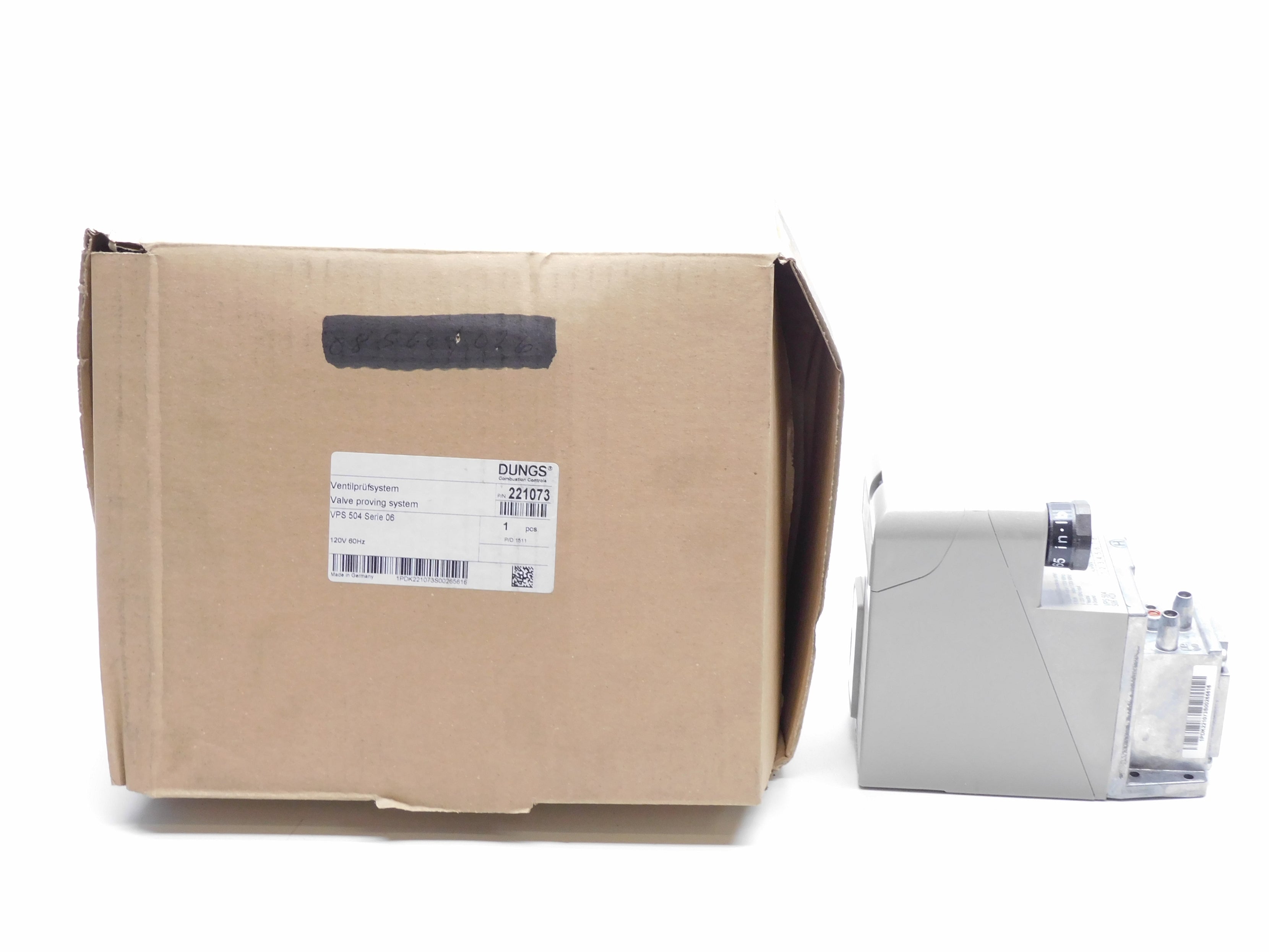 DUNGS VPS504S06 221073 120V 4A 5'-140'F 7PSI NSMP