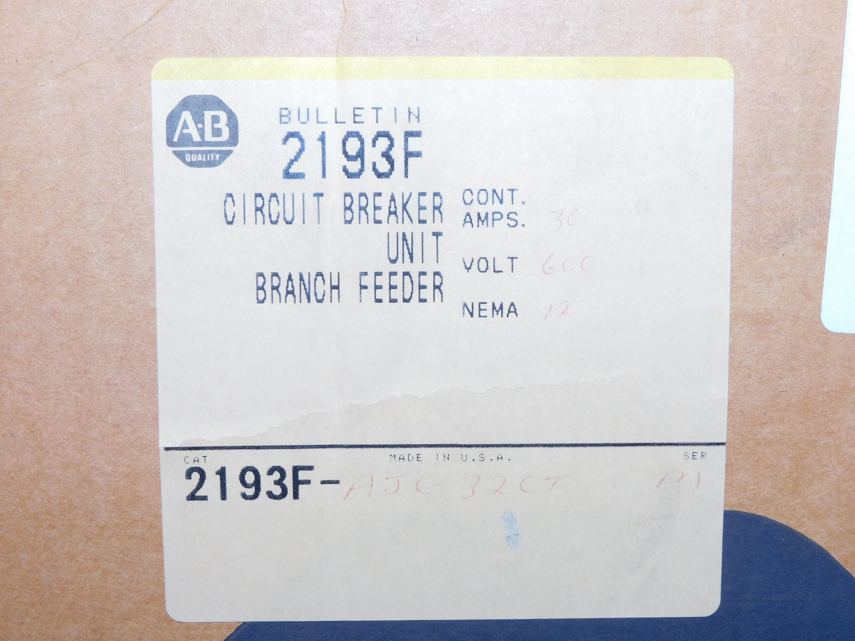 ALLEN BRADLEY 2193F-AJC-32CT SER. M (BR/YL) NSMP