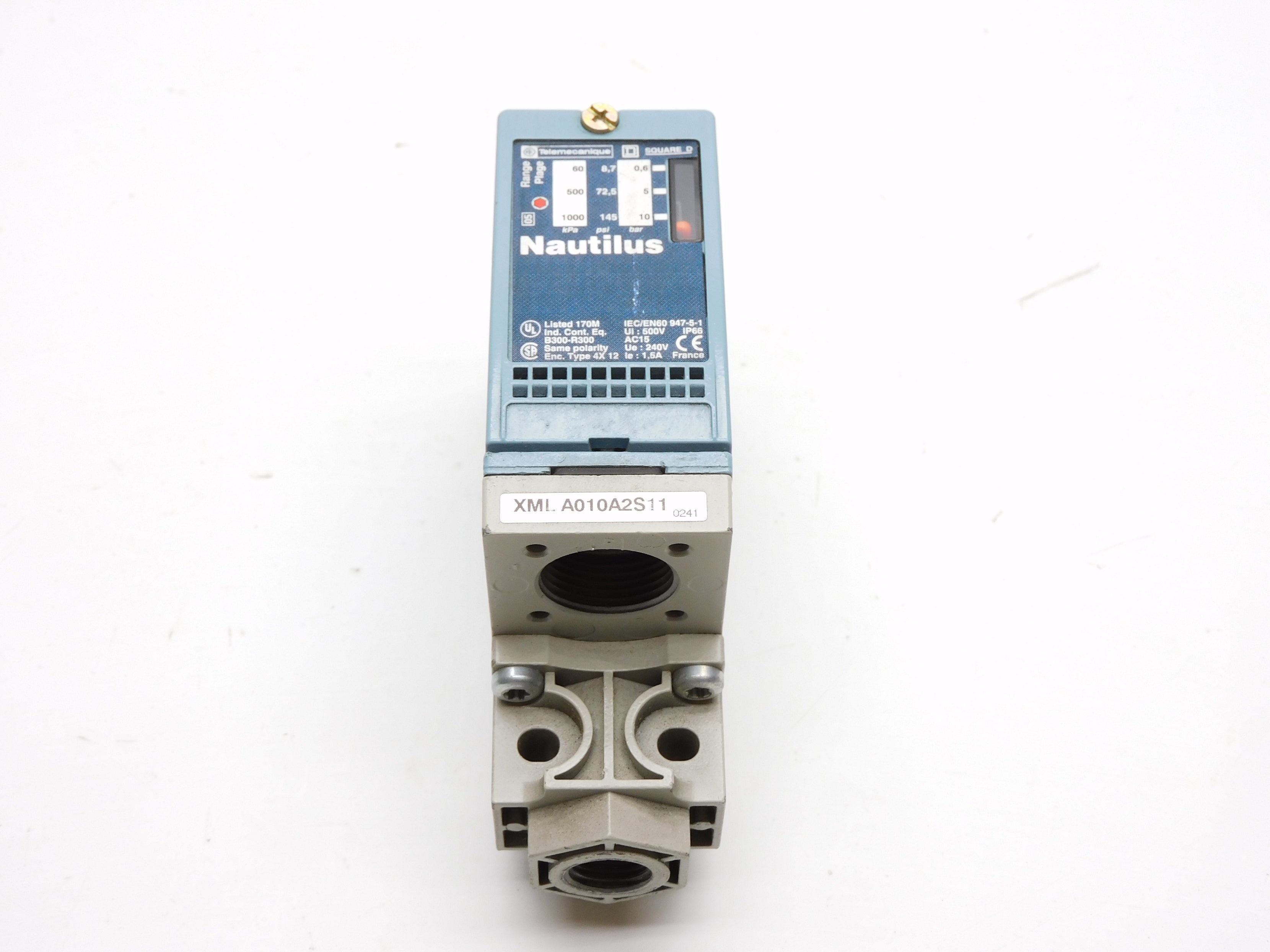 TELEMECANIQUE XMLA010A2S11 UNMP