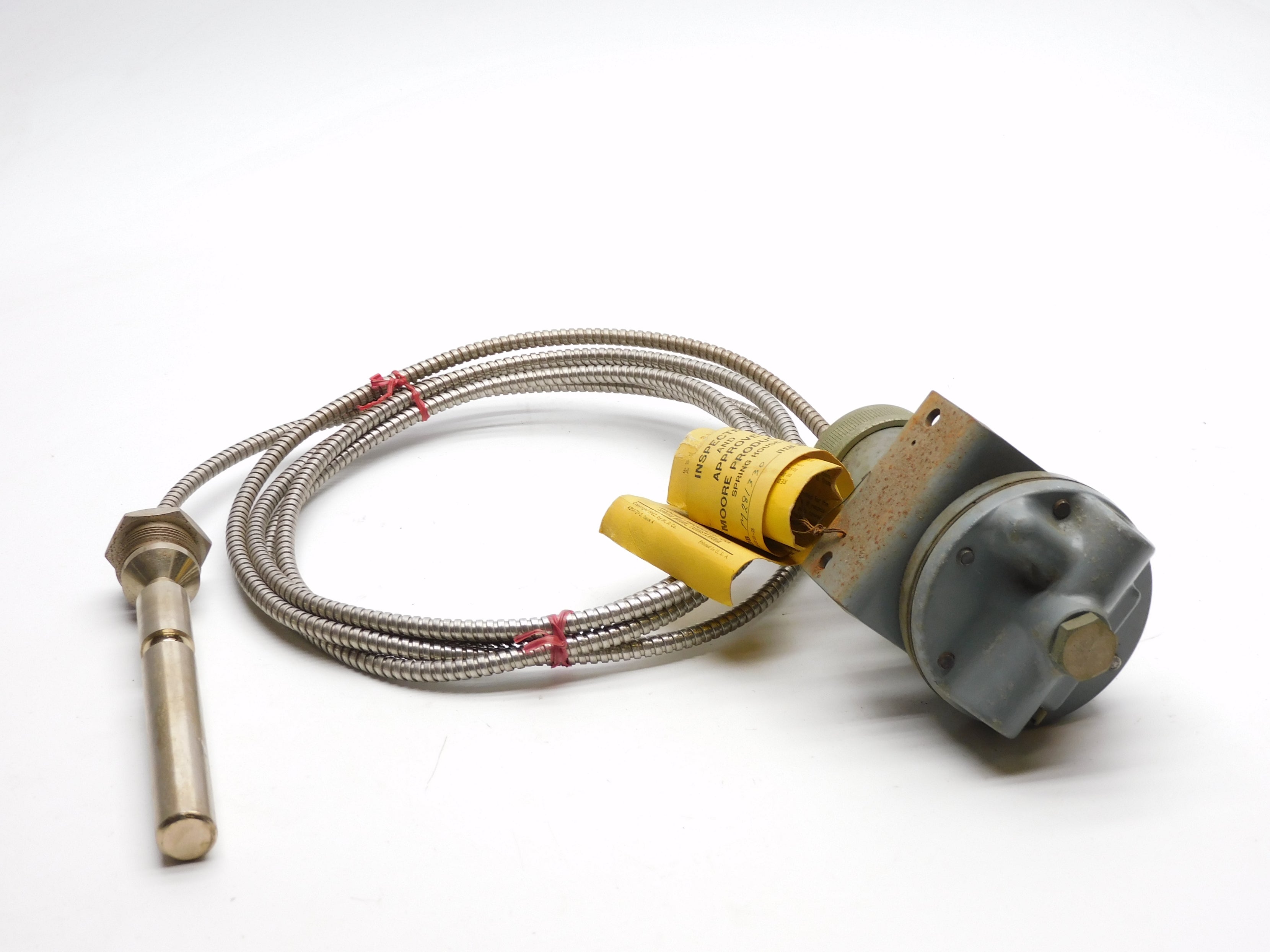 MOORE PRODUCTS 33C5257 14033S1 NSNP