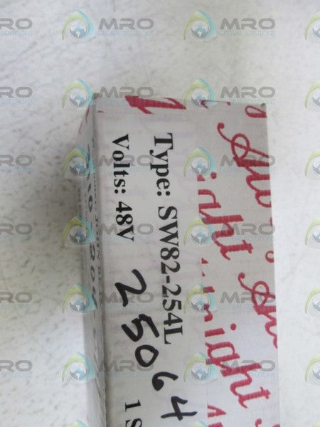 ALBRIGHT  SWITCH SW82-254L (RED&WHITE BOX)  NSMP