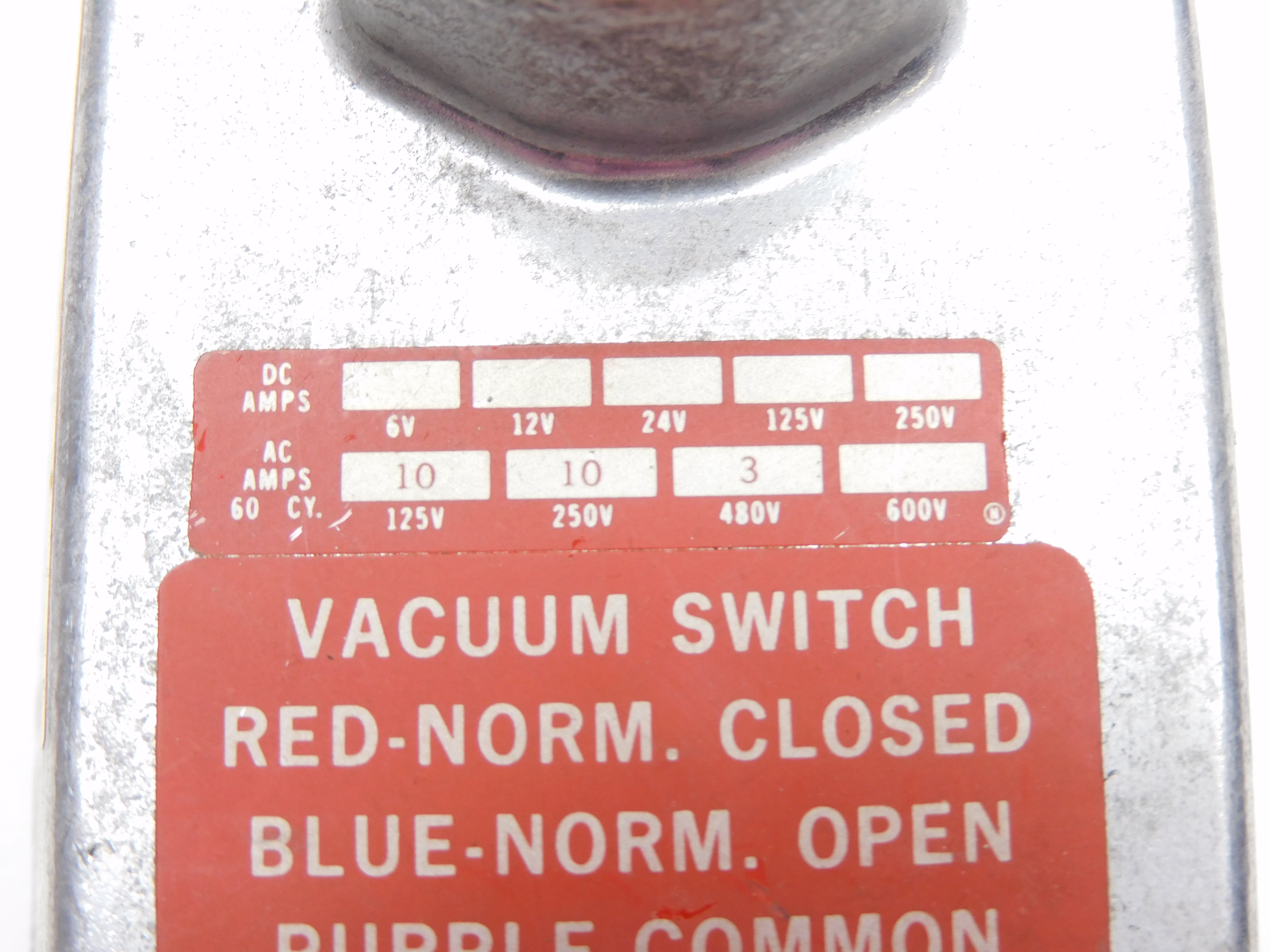 BARKSDALE VCD1H-H18SS UNMP