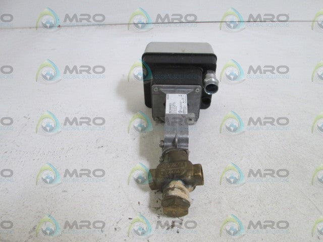 HONEYWELL ML7425A3013 DIRECT COUPLED VALVE ACTUATOR *USED*