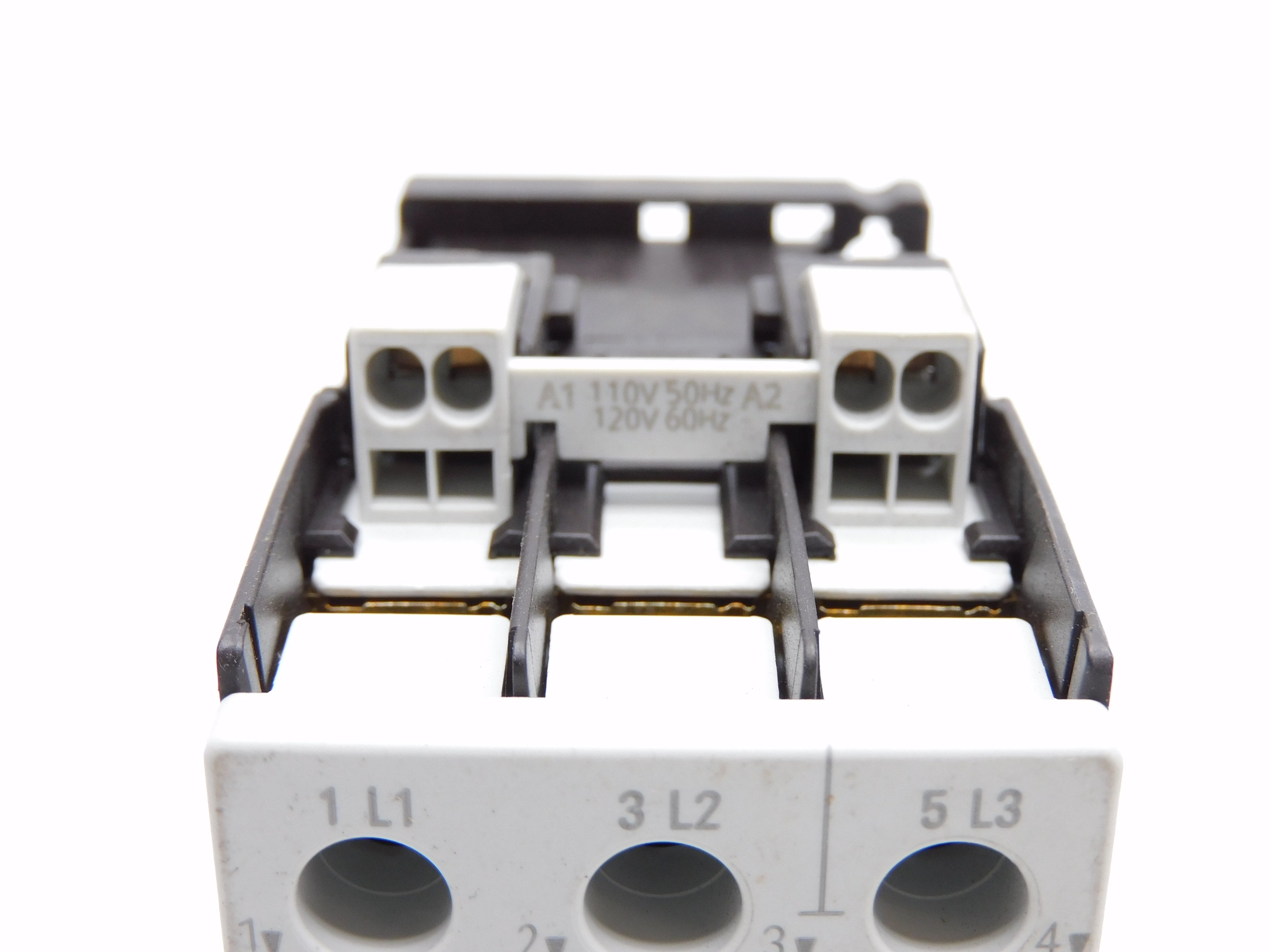 SIEMENS 3RT1023-3AK60 110/120V NSNP